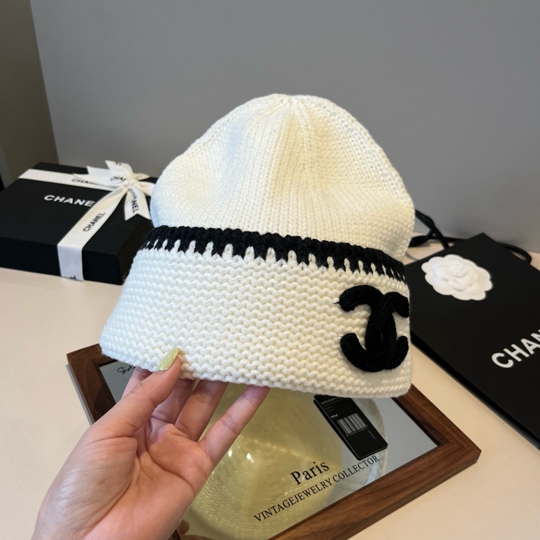 🆕

Chanel香奈儿针织毛线帽