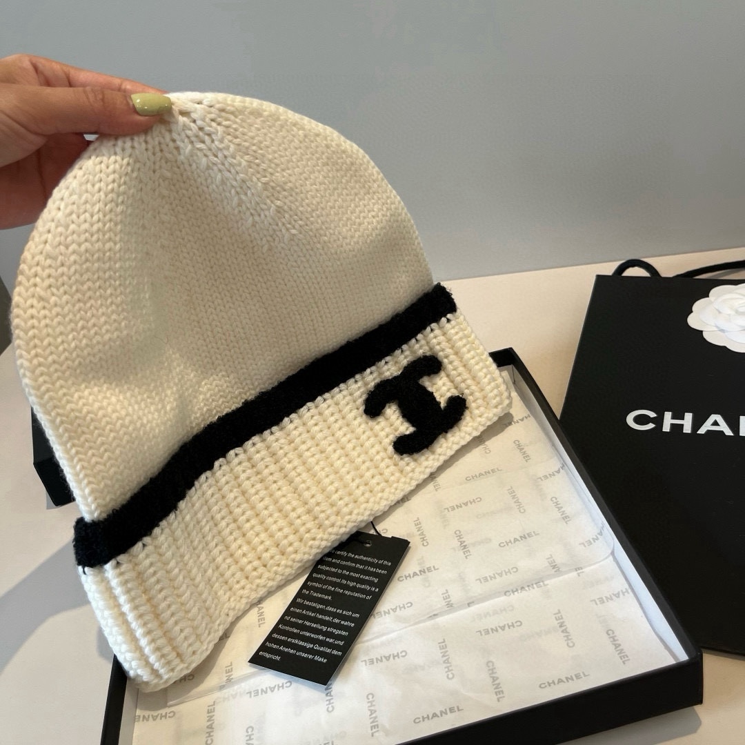 🆕

Chanel香奈儿针织毛线帽