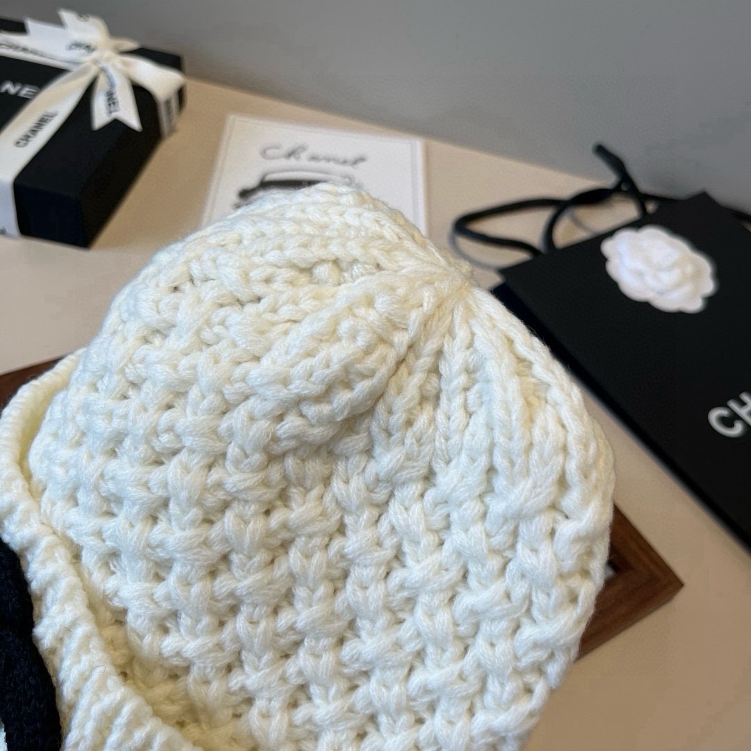 🆕

Chanel香奈儿针织毛线帽