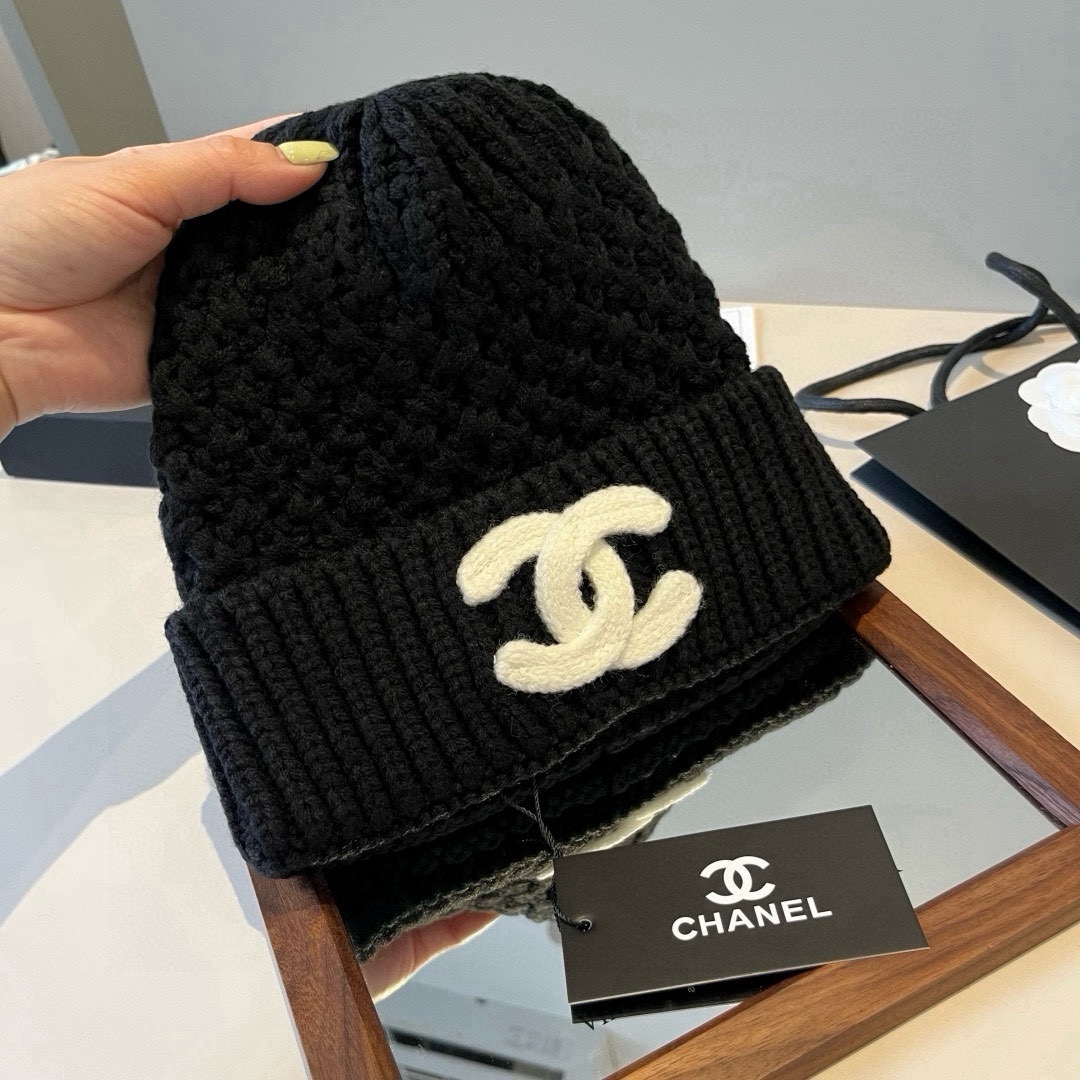 🆕

Chanel香奈儿针织毛线帽