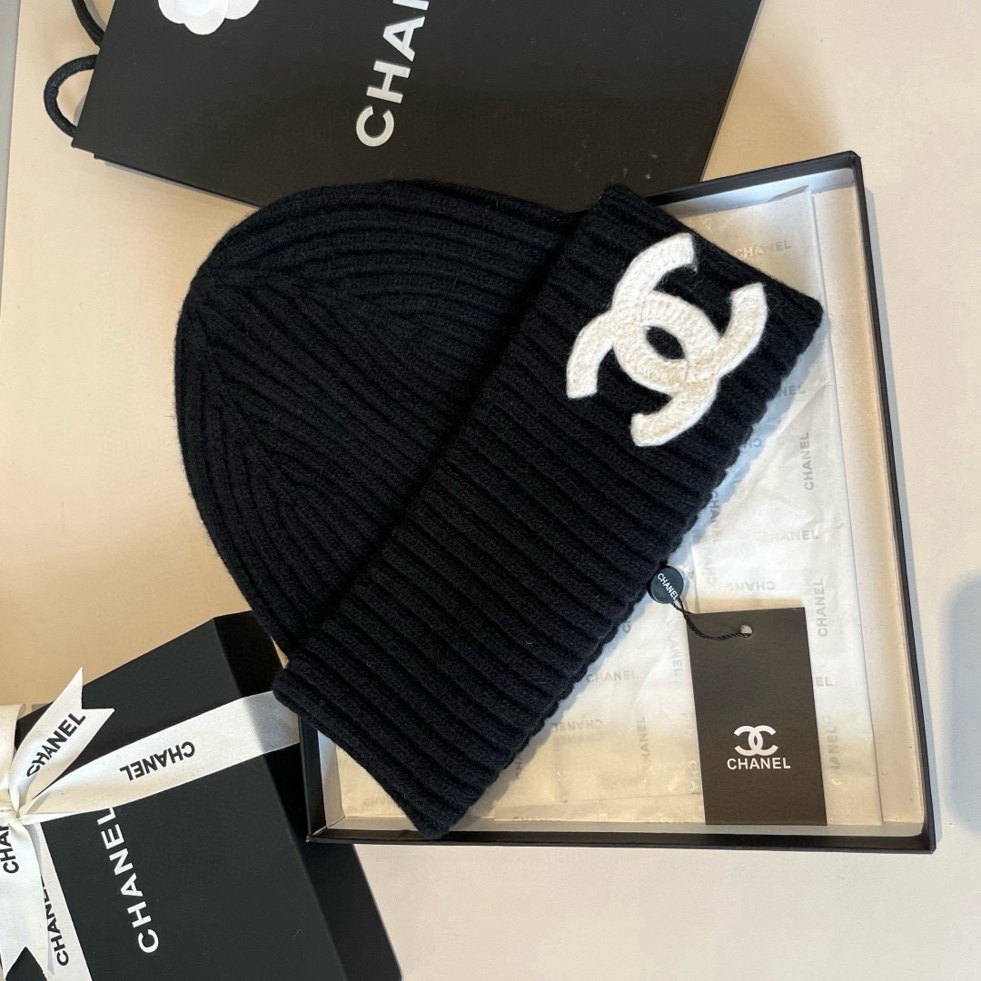 🆕

Chanel香奈儿针织毛线帽