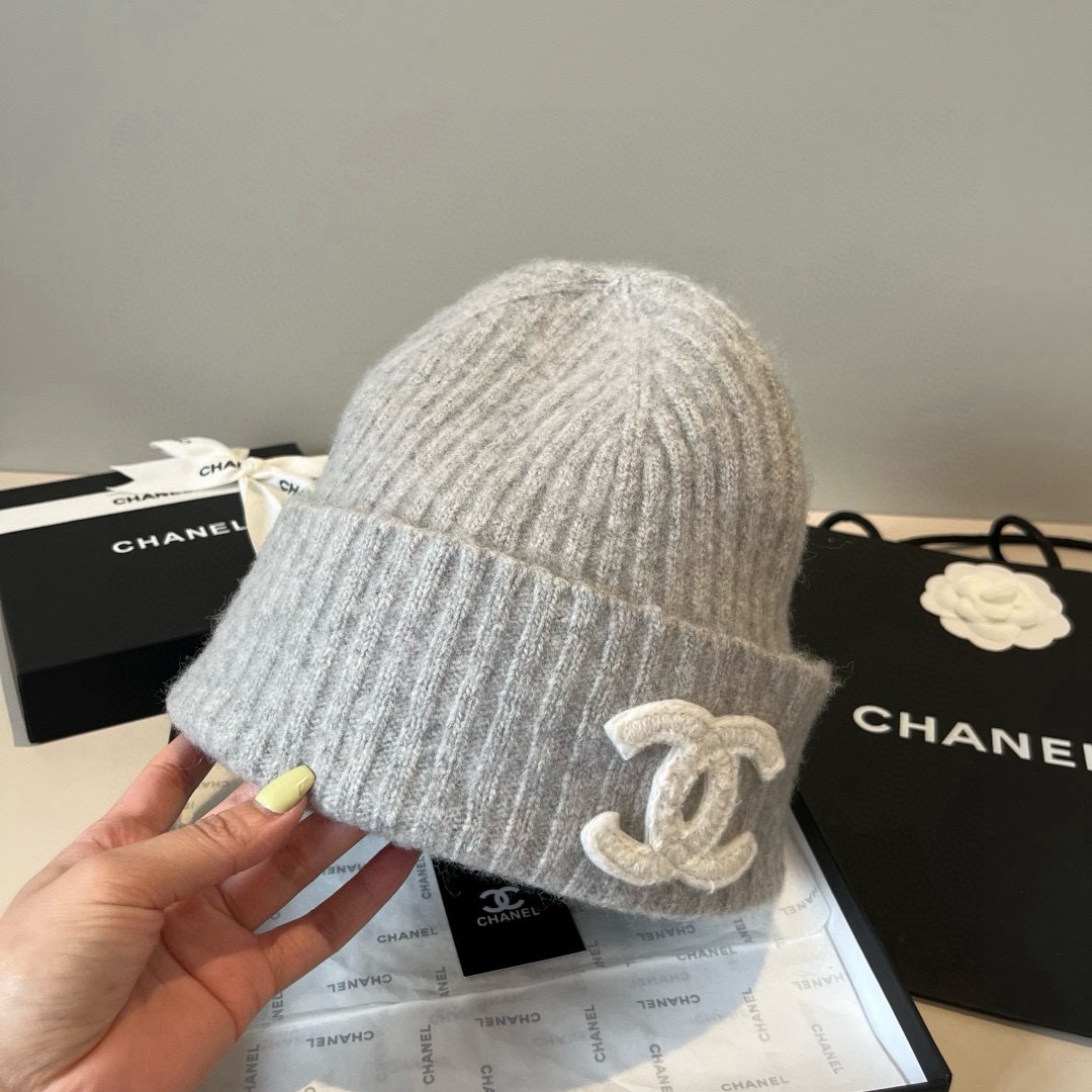 🆕

Chanel香奈儿针织毛线帽