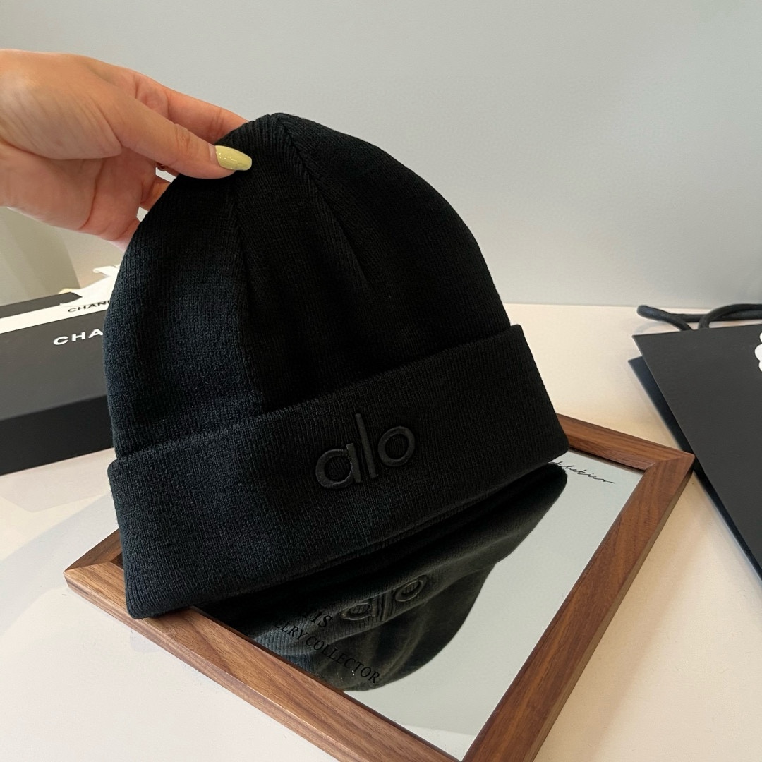 🆕

alo针织毛线帽