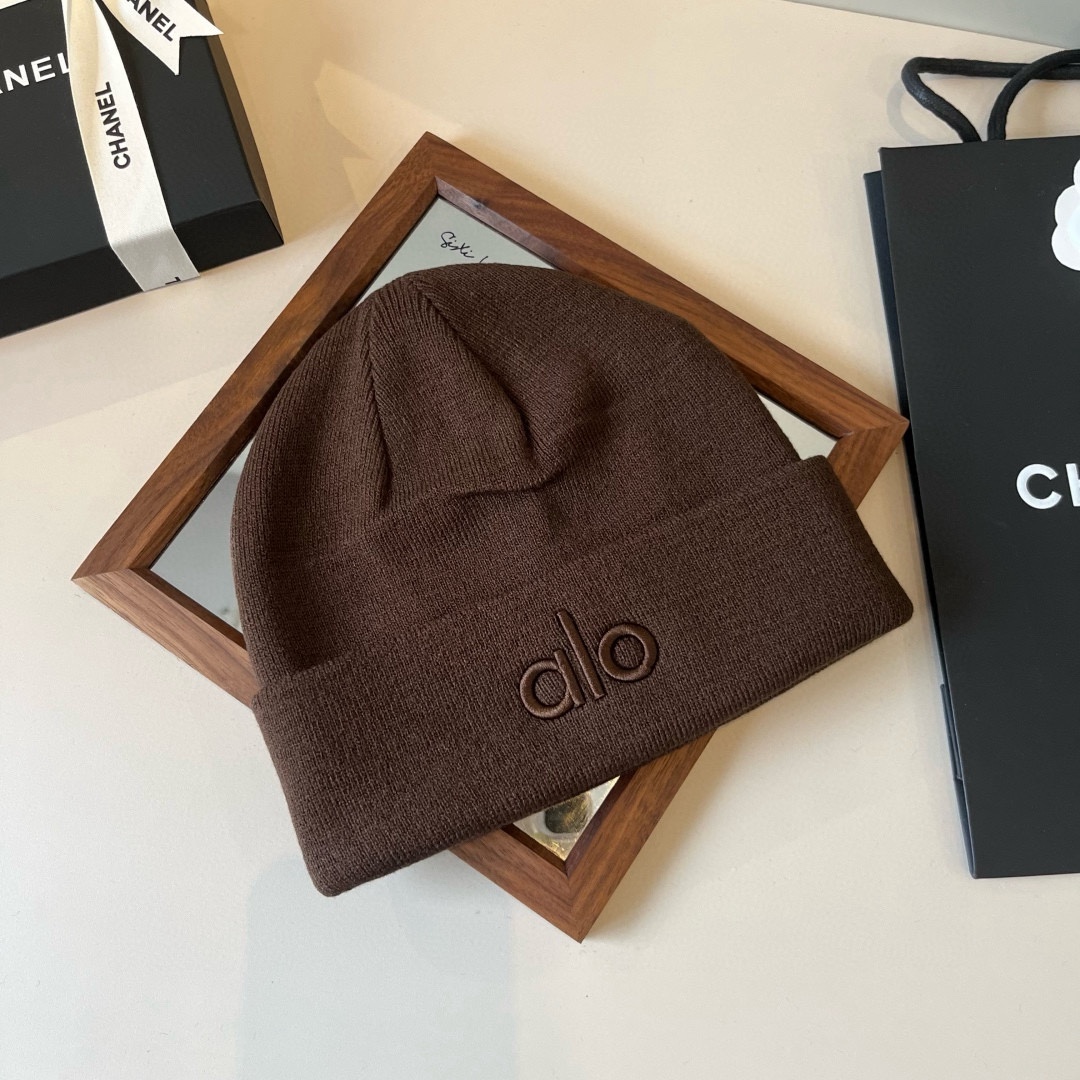 🆕

alo针织毛线帽