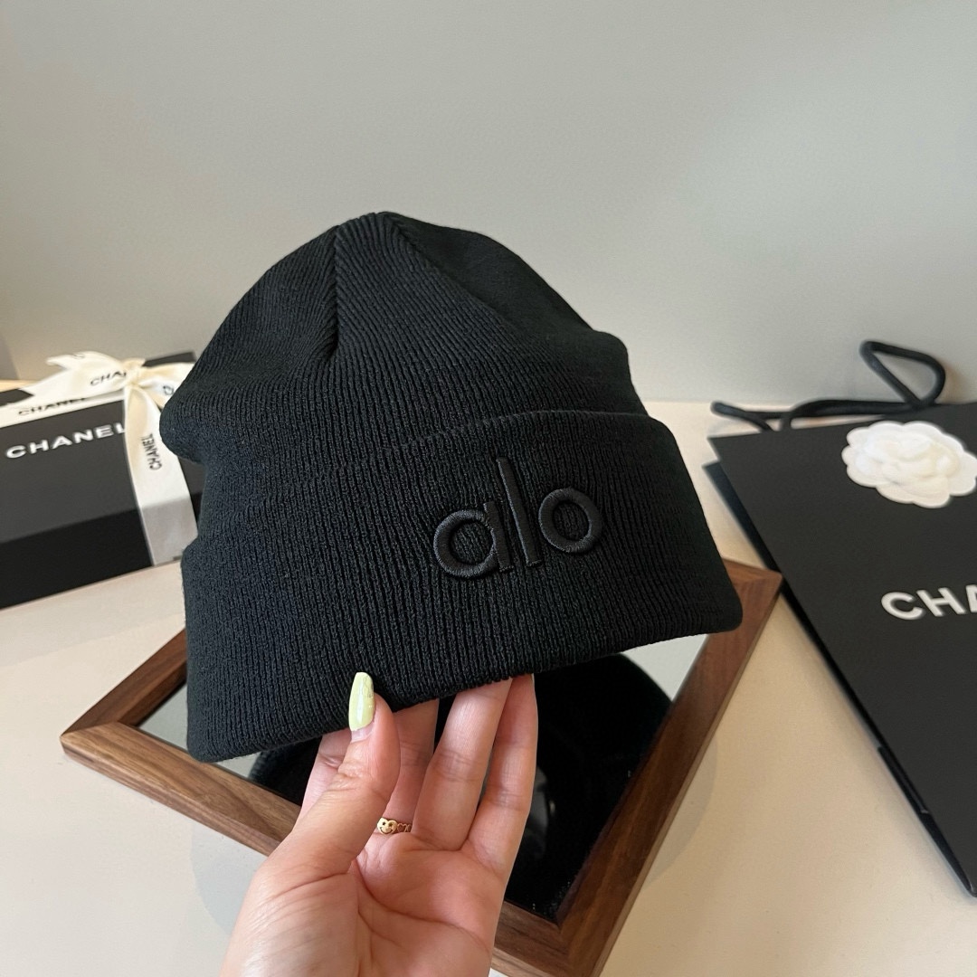 🆕

alo针织毛线帽