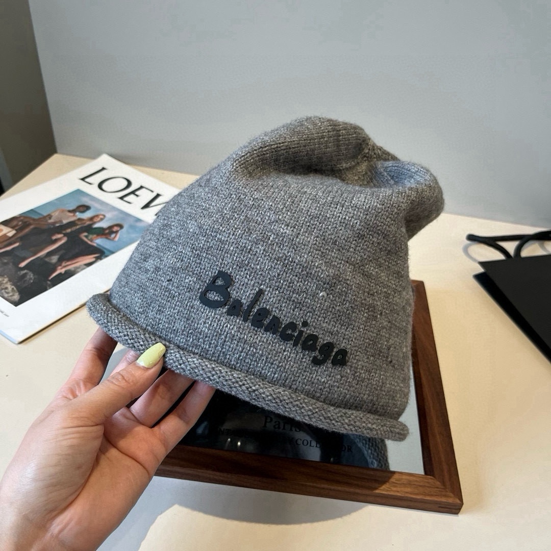 🆕

巴黎世家针织毛线帽