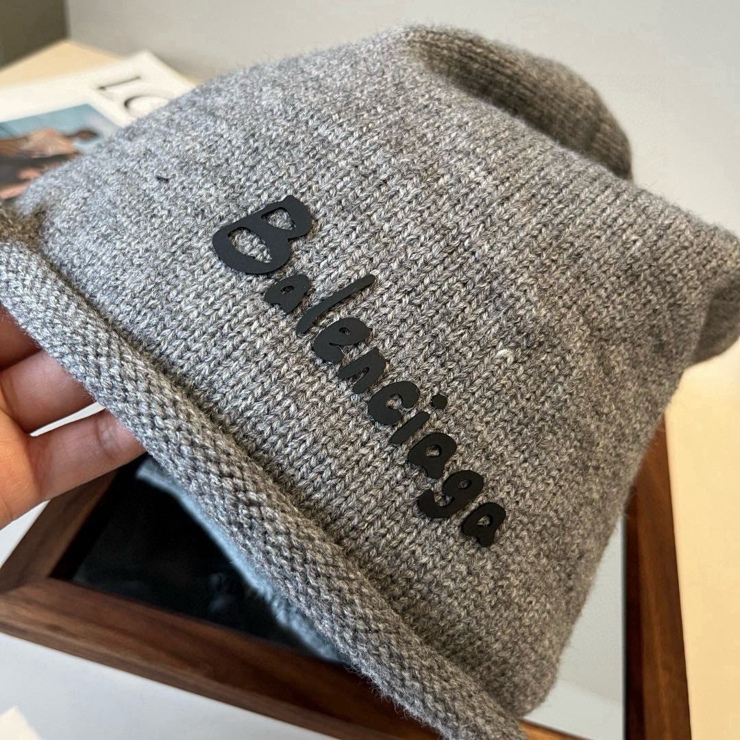 🆕

巴黎世家针织毛线帽