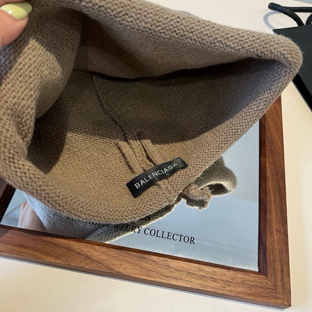 🆕

巴黎世家针织毛线帽