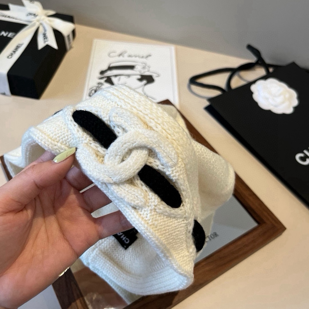 🆕

Chanel香奈儿针织毛线帽