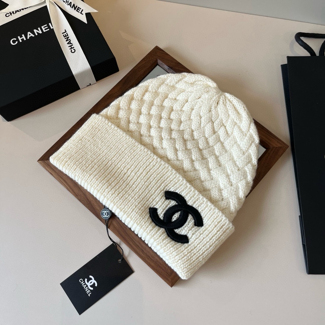 🆕

Chanel香奈儿针织毛线帽
