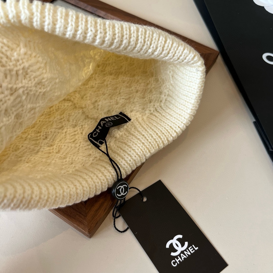 🆕

Chanel香奈儿针织毛线帽