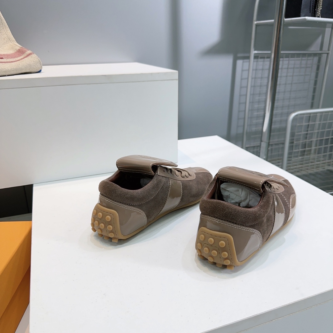 “Top Quality German Agam Sports Shoes for Autumn and Winter, Sizes 35-39” - 图片 4