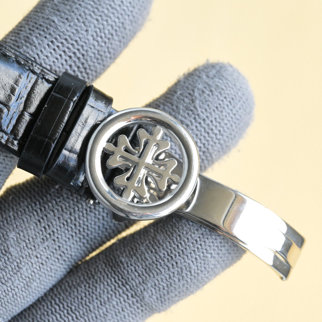 Elegant Blanche 3335 Gold Watch Review: Features, Design, and Movement Details - 图片 7