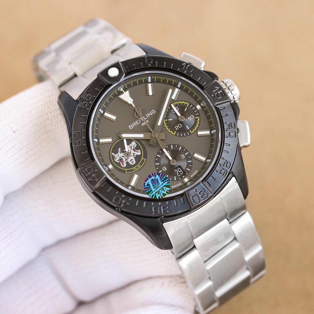 “Avenger B01 Chronograph 44: 100-Year-Old White Gill 3795 P3910 Belt 100BLS Watch” - 图片 4