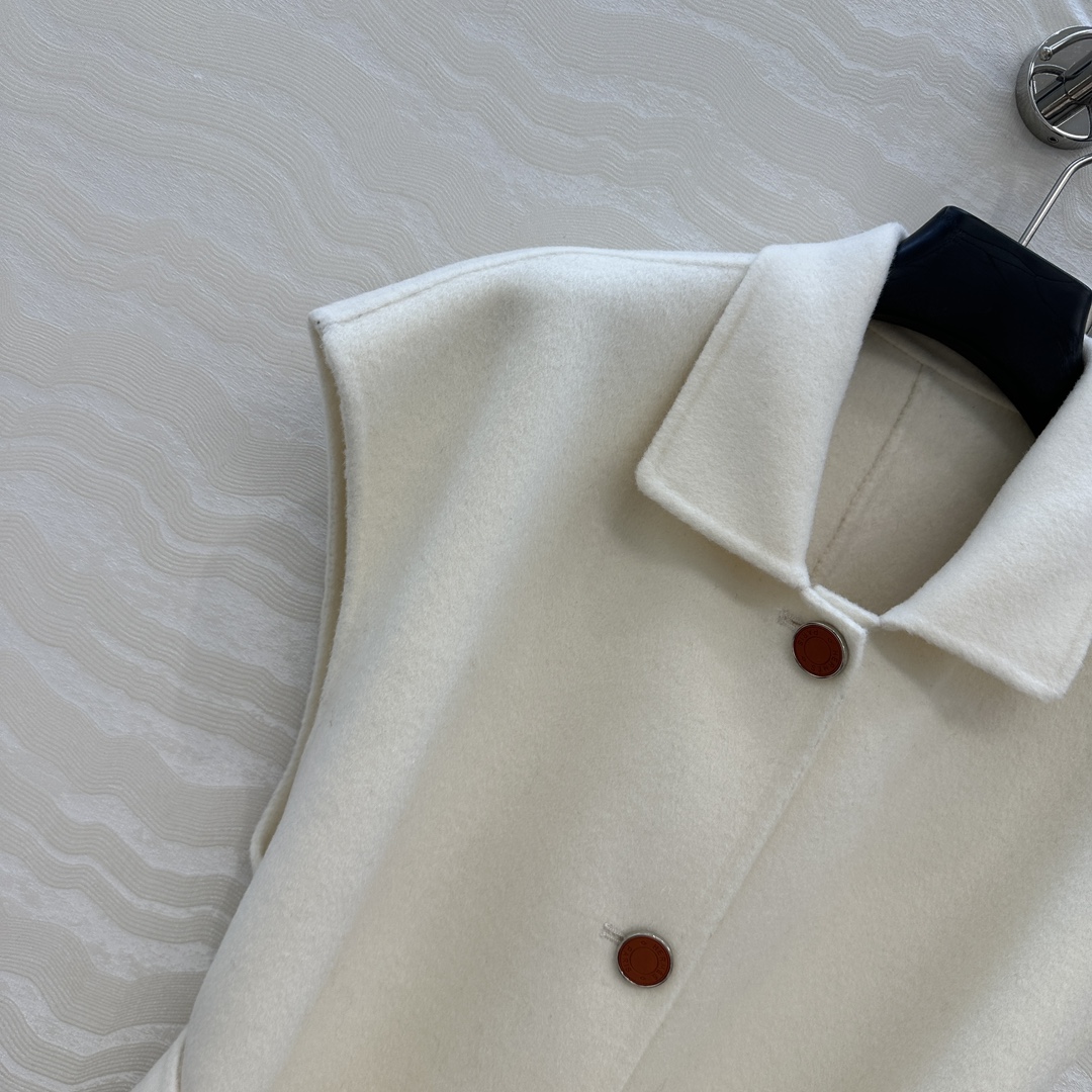 Title: P1872 High-End Female Outfit: Handmade, Sheep-Skin Collar, Luxurious Embroidery, Wool Blend, Stylish Design. - 图片 3