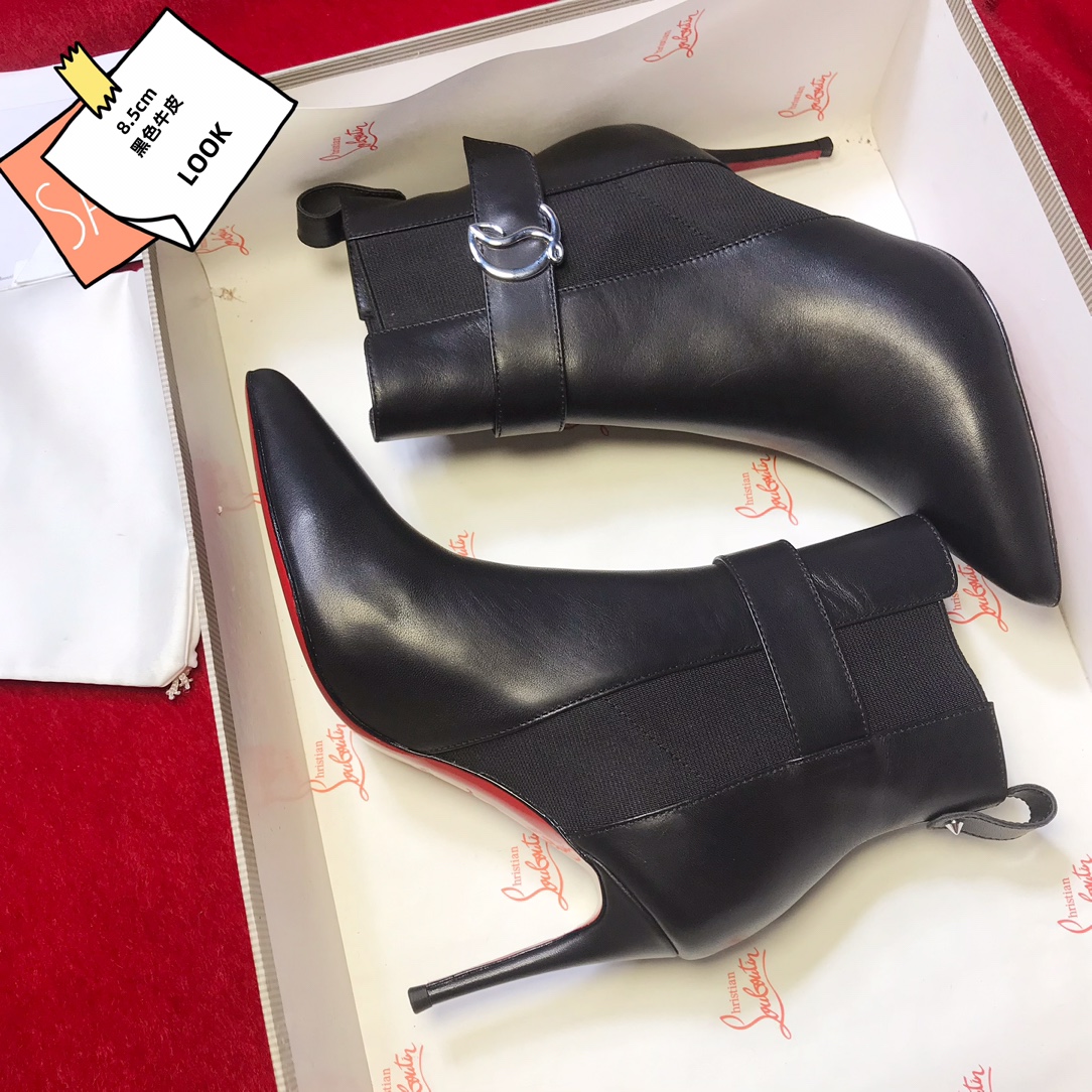 NO:337332,High-end customized autumn and winter boot series!  H8.5Cm, size 34-43. Private mold trademark zipper.X39-007 Black cowhide, sheepskin, leather large styling, official website synchronization.10-inch boots Standard European code Reference:X39-007 Color:black Material:veau velours Lining:goat leather Heel height:8.5Cm Sole:leather sole Size:EUR 34-43 (US 4-11):,,christian louboutin,boots,cowhide,sheepskin19860909高端订制 秋冬靴系列！ H8.5Cm,尺码34-43码.私模商标拉链 .X39-007 黑牛皮,羊皮里,真皮大厎,官网同步.10寸靴 标准欧码 Reference:X39-007 Color:black Material:veau velours Lining:goat leather Heel heigh:8.5Cm Sole:leather sole Size:EUR 34－43（US 4一11) :,,christian louboutin,boots,cowhide,sheepskin,Women's Shoes