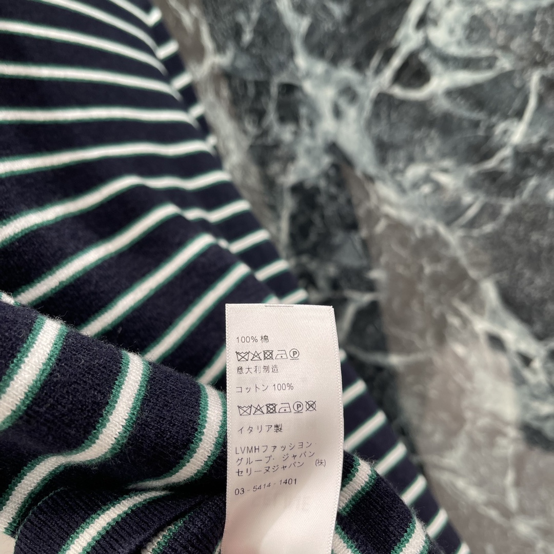 “Striped Long Sleeve Women’s Suit with Embroidery Detail for Fall Aerobics” - 图片 8
