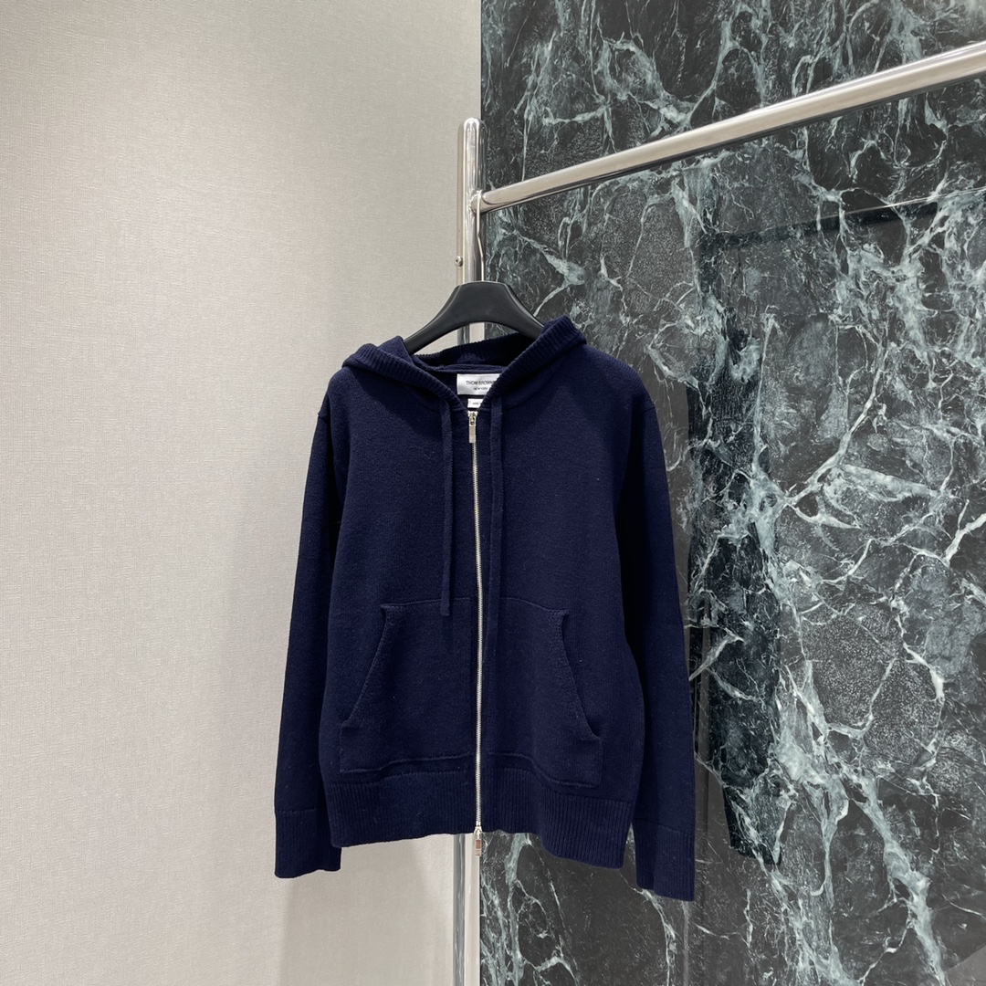 “Single-Rate Hard-Core Women’s Suit: New Autumn Collection, Thin Loose Fit, Three Colors SML” - 图片 2
