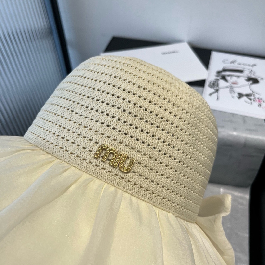🆕

miumiu缪缪新款灯笼帽，遮阳草帽，防紫外线帽檐，头围57cm
