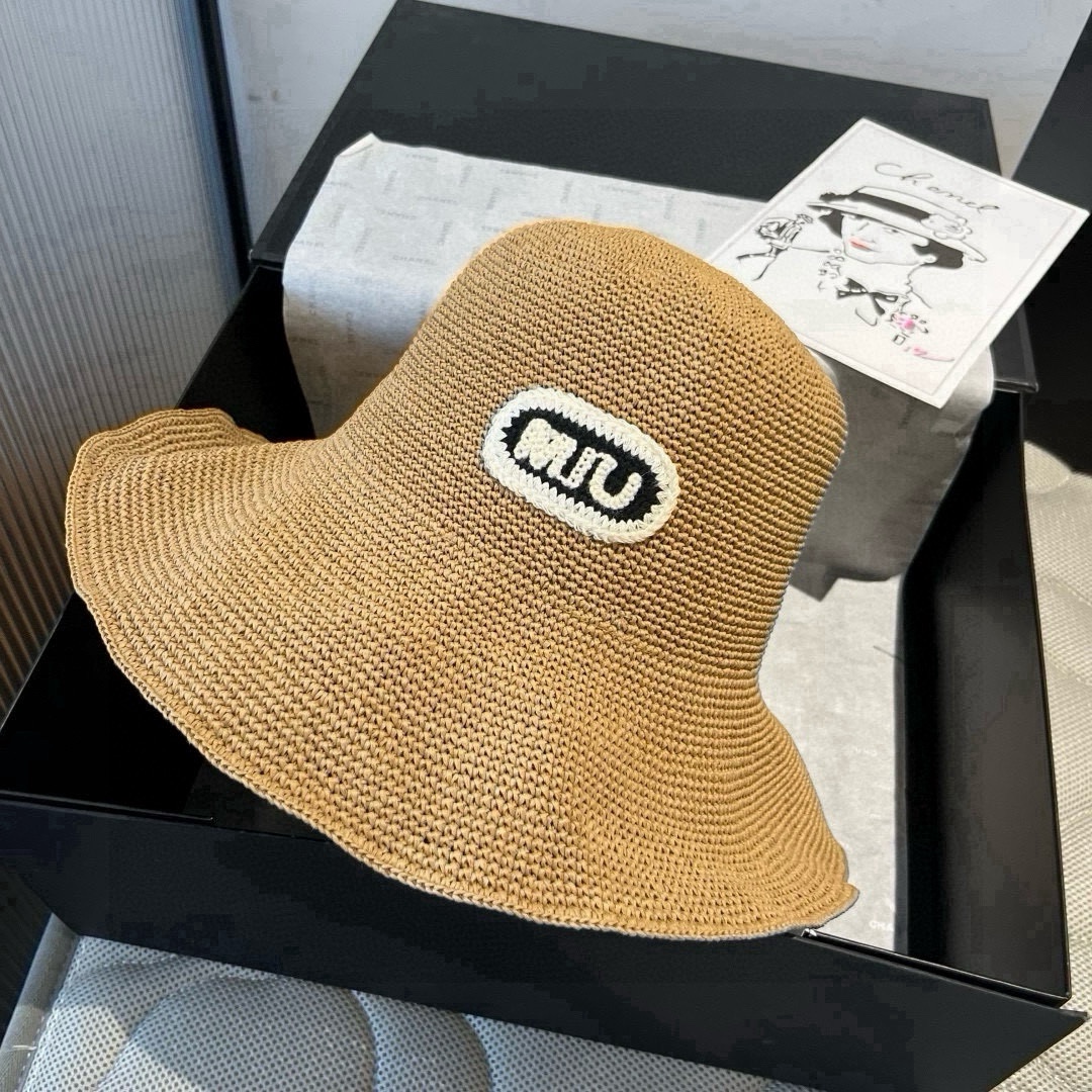 🆕

缪缪2025夏款折叠草帽，纯收工钩织，头围57cm，可折叠