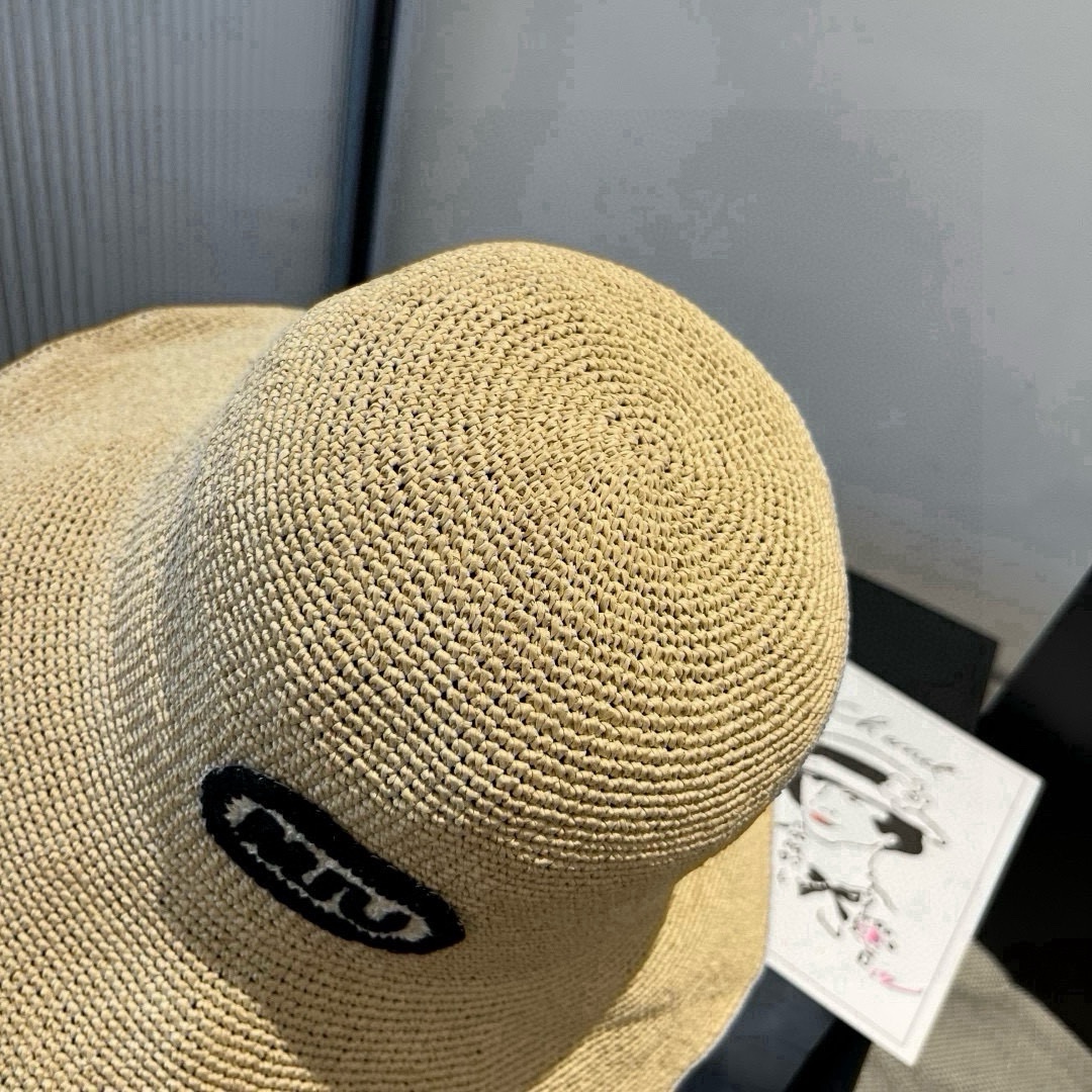 🆕

缪缪2025夏款折叠草帽，纯收工钩织，头围57cm，可折叠
