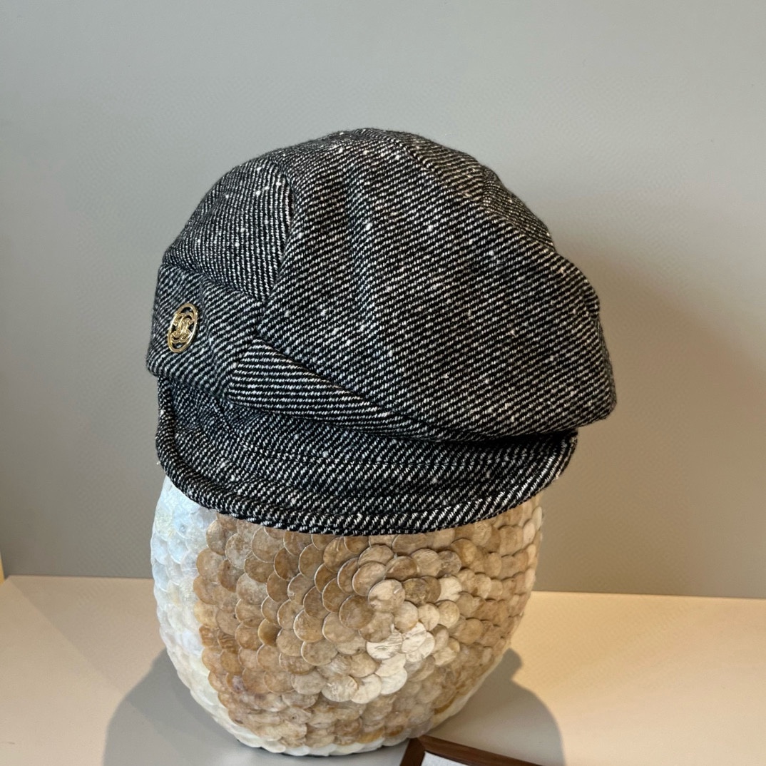 🆕

Chanel香奈儿新款鸭舌军帽，高级定制，头围57cm