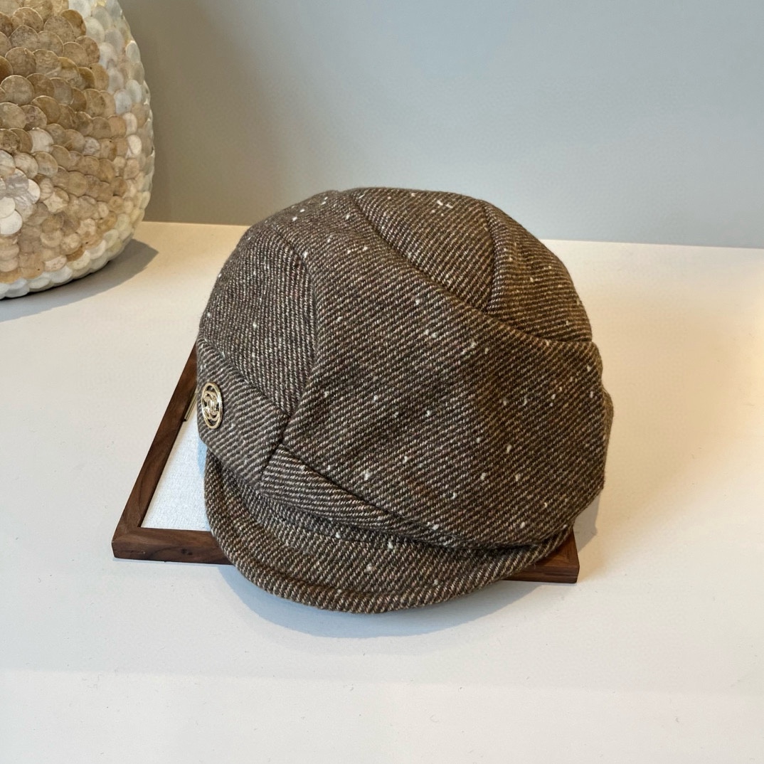 🆕

Chanel香奈儿新款鸭舌军帽，高级定制，头围57cm