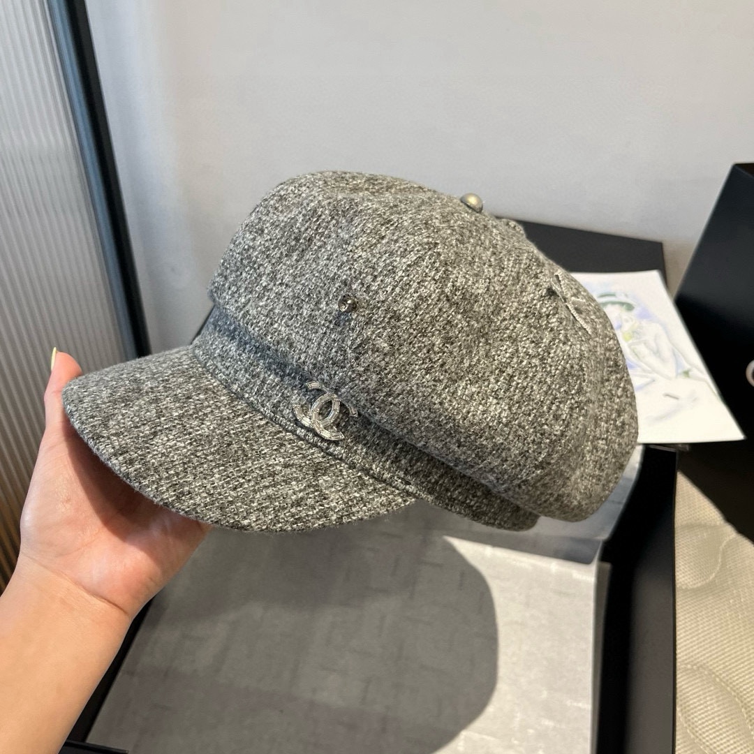 🆕

香奈儿新款鸭舌军帽，高级定制，头围57cm