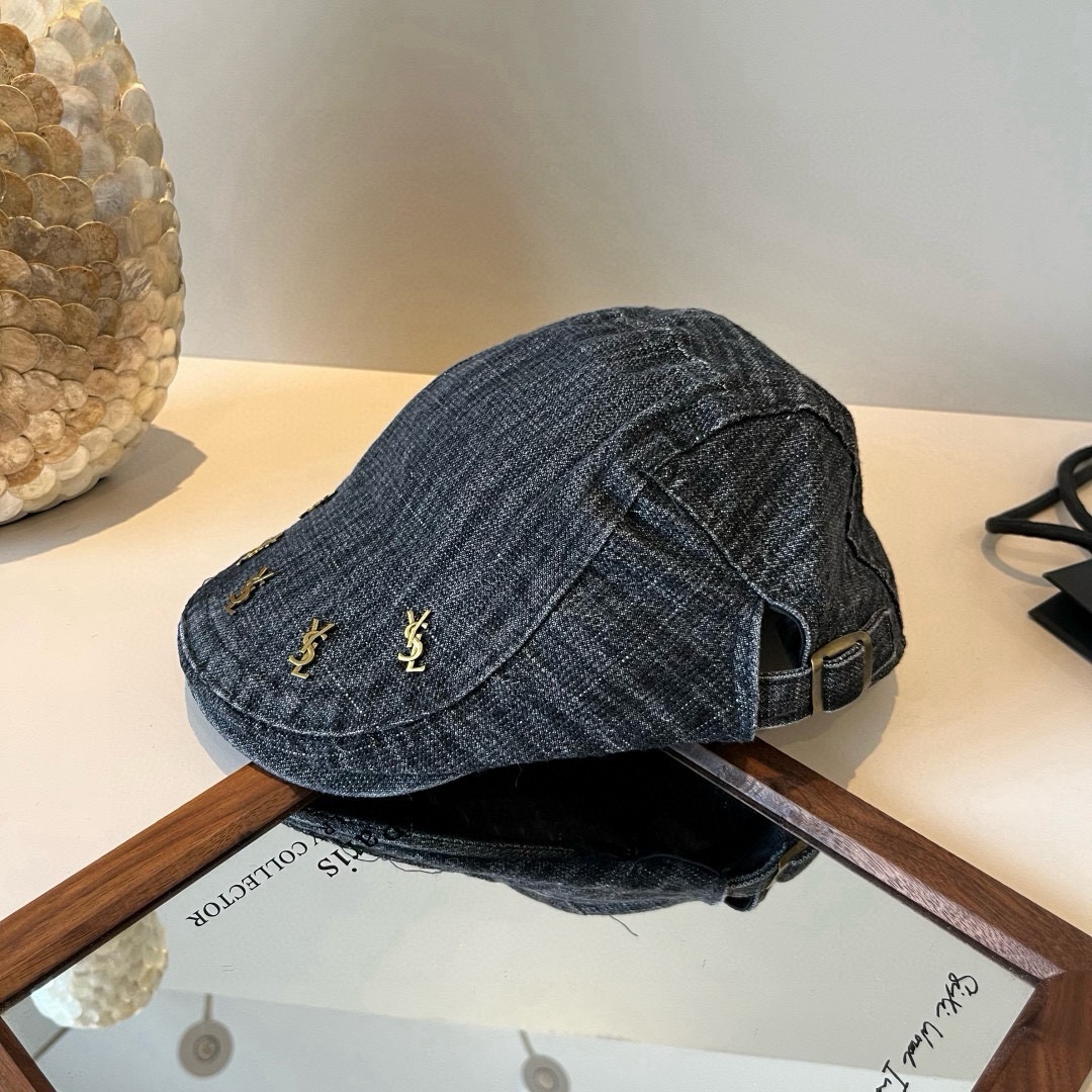 🆕

圣罗兰复古风前进鸭舌帽，高级百搭，头围57cm