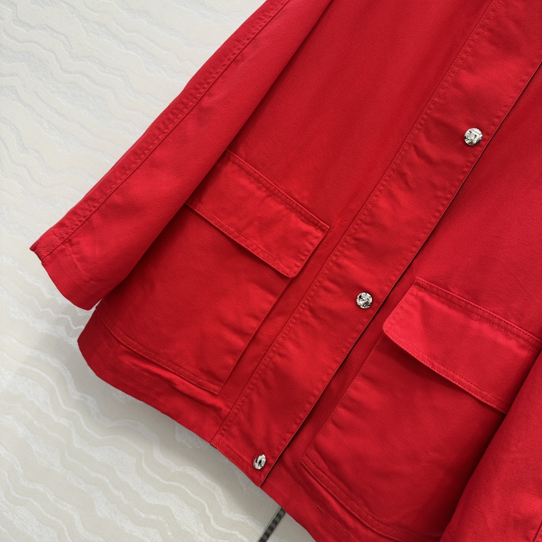 “Exclusive Red Tarpaulin Flighter Women’s Suit with Customized Design and High-Density Fabric” - 图片 5