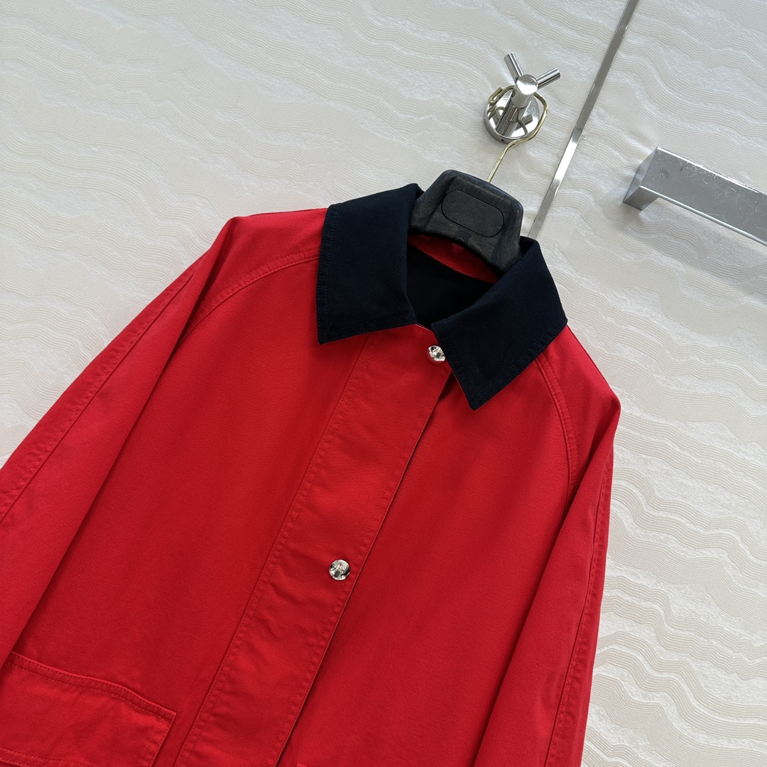 “Exclusive Red Tarpaulin Flighter Women’s Suit with Customized Design and High-Density Fabric” - 图片 2