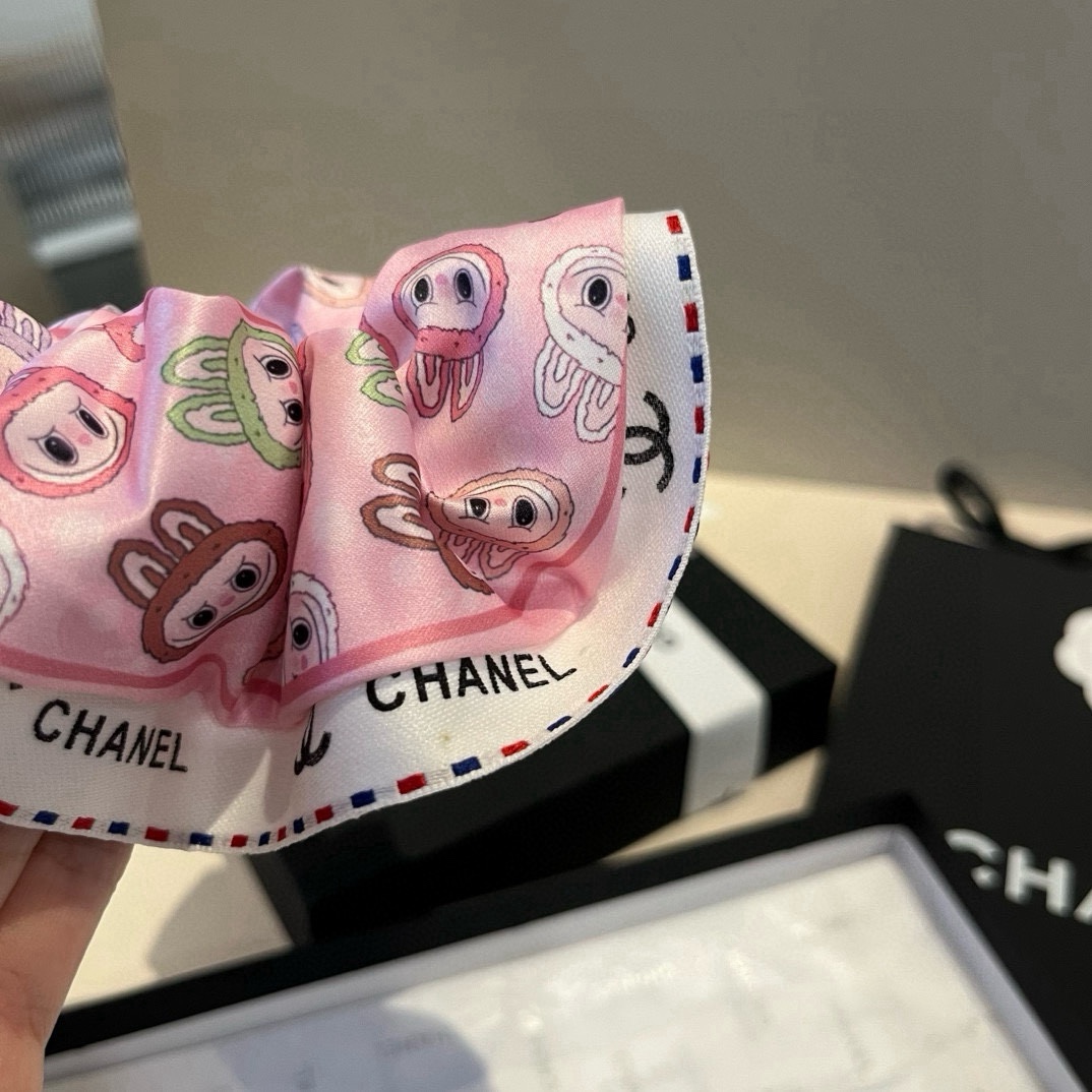 🆕


Chanel香奈儿发圈