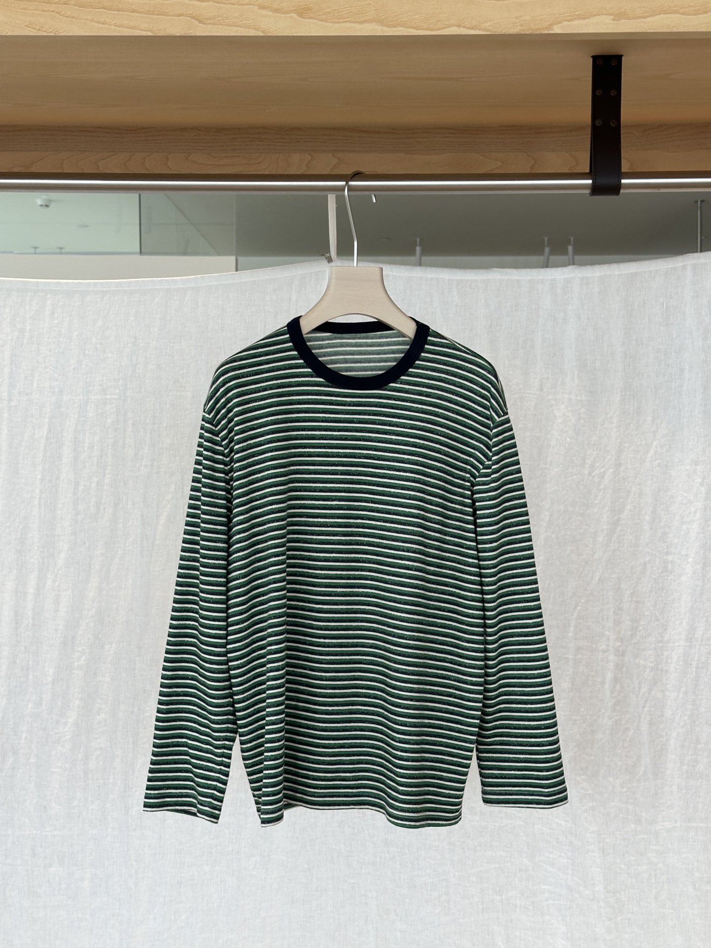 NO:465226,YS ｜ NEW ARRIVALS! Loose and lazy style The stripes of the grass are planted hard. The details of the fabric are very textured. The slack feels directly grasped. SML, alexander wang19860909YS ｜ NEW ARRIVALS! 宽松慵懒风 狠狠种草的条纹 面料细节非常有质感 松弛感直接拿捏  SML,,alexander wang,Women's clothing