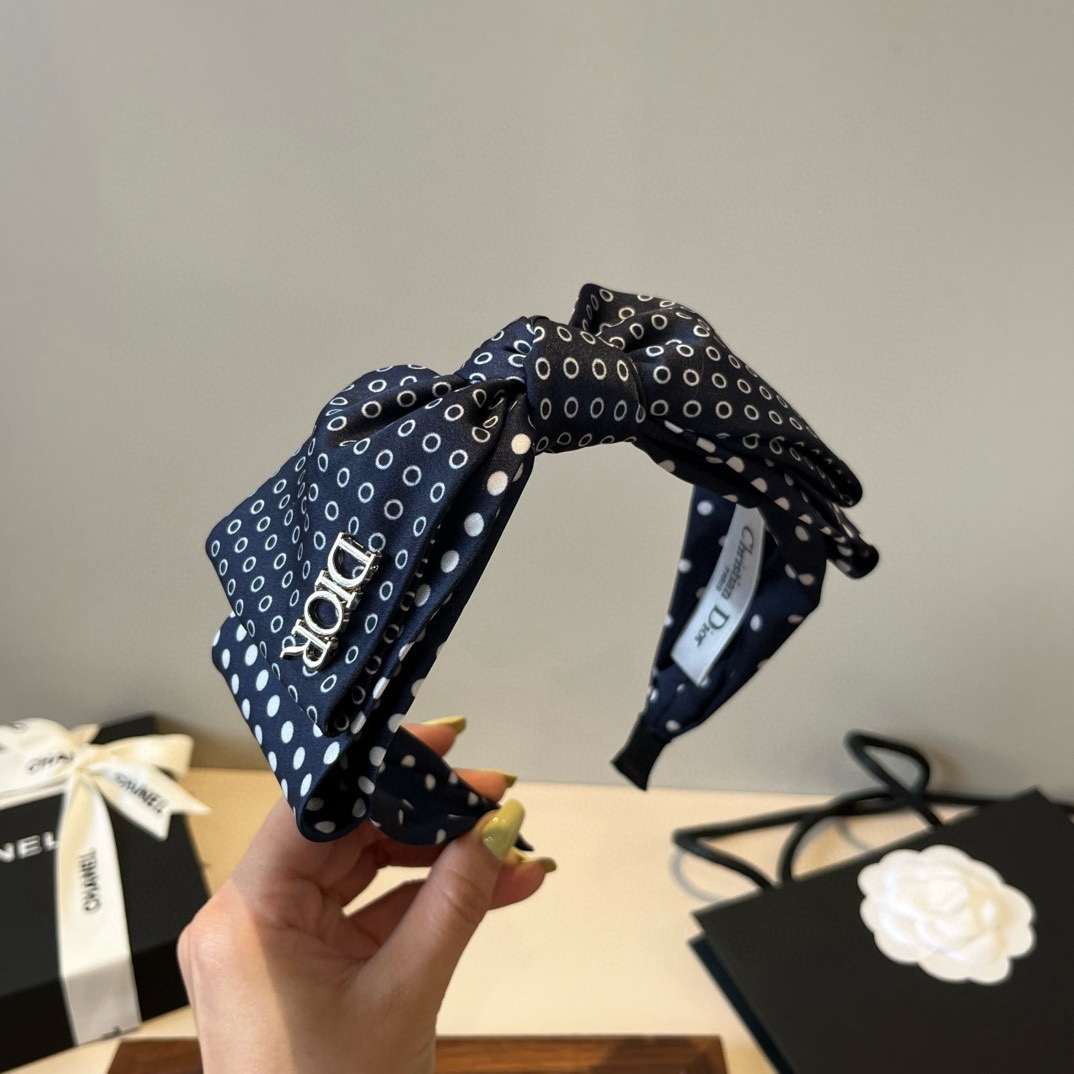 🆕

Dior迪奥新款发箍