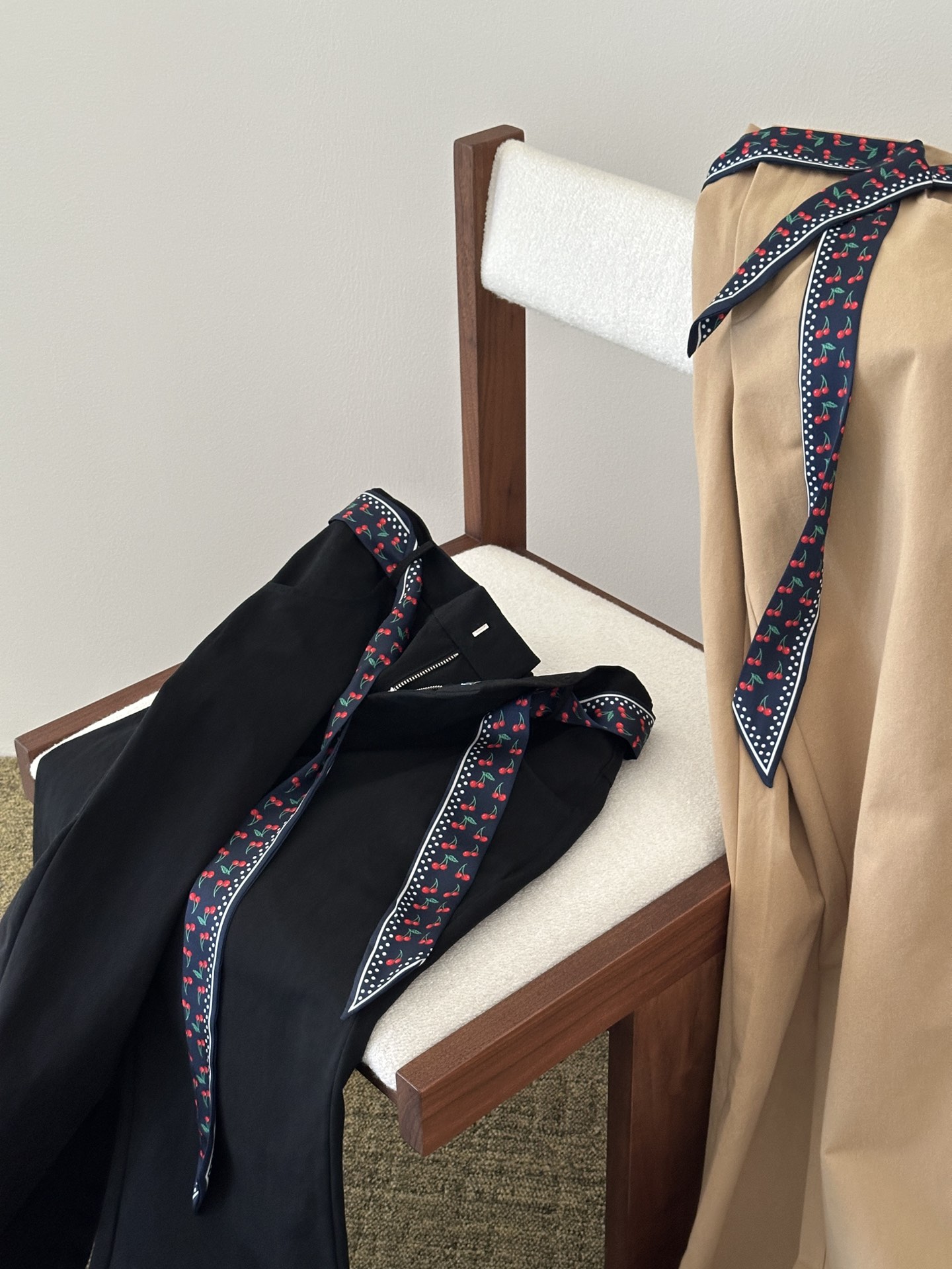 NO:465238,YS ｜ NEW ARRIVALS! Scarf work pants SML,,alexander wang19860909YS ｜ NEW ARRIVALS! 丝巾工装裤 SML,,alexander wang,Women's clothing