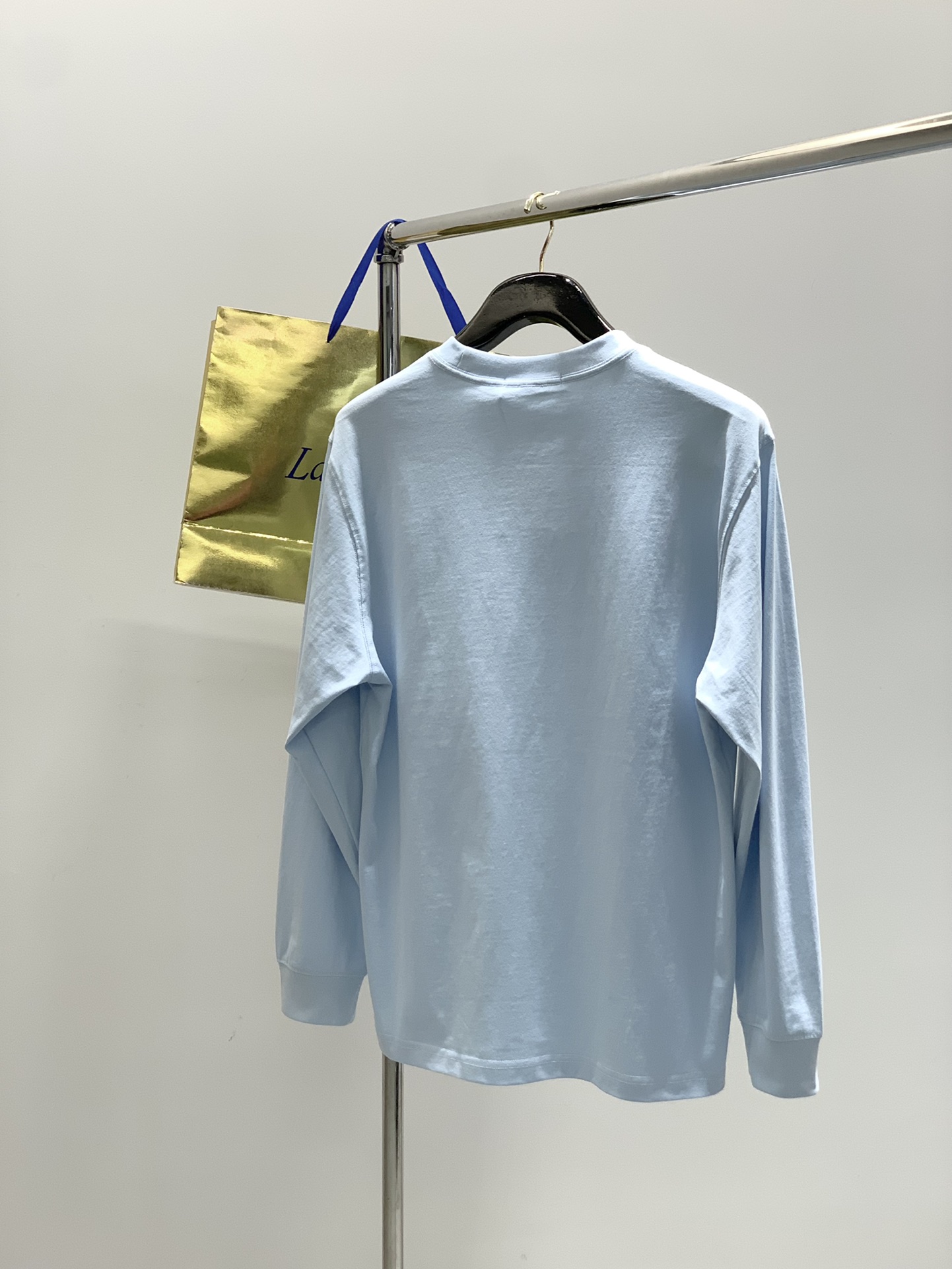 ，Alexander Wang 亚历山大·王，2025早秋新品，时尚休闲圆领长袖T恤，专柜同步有售，顶级