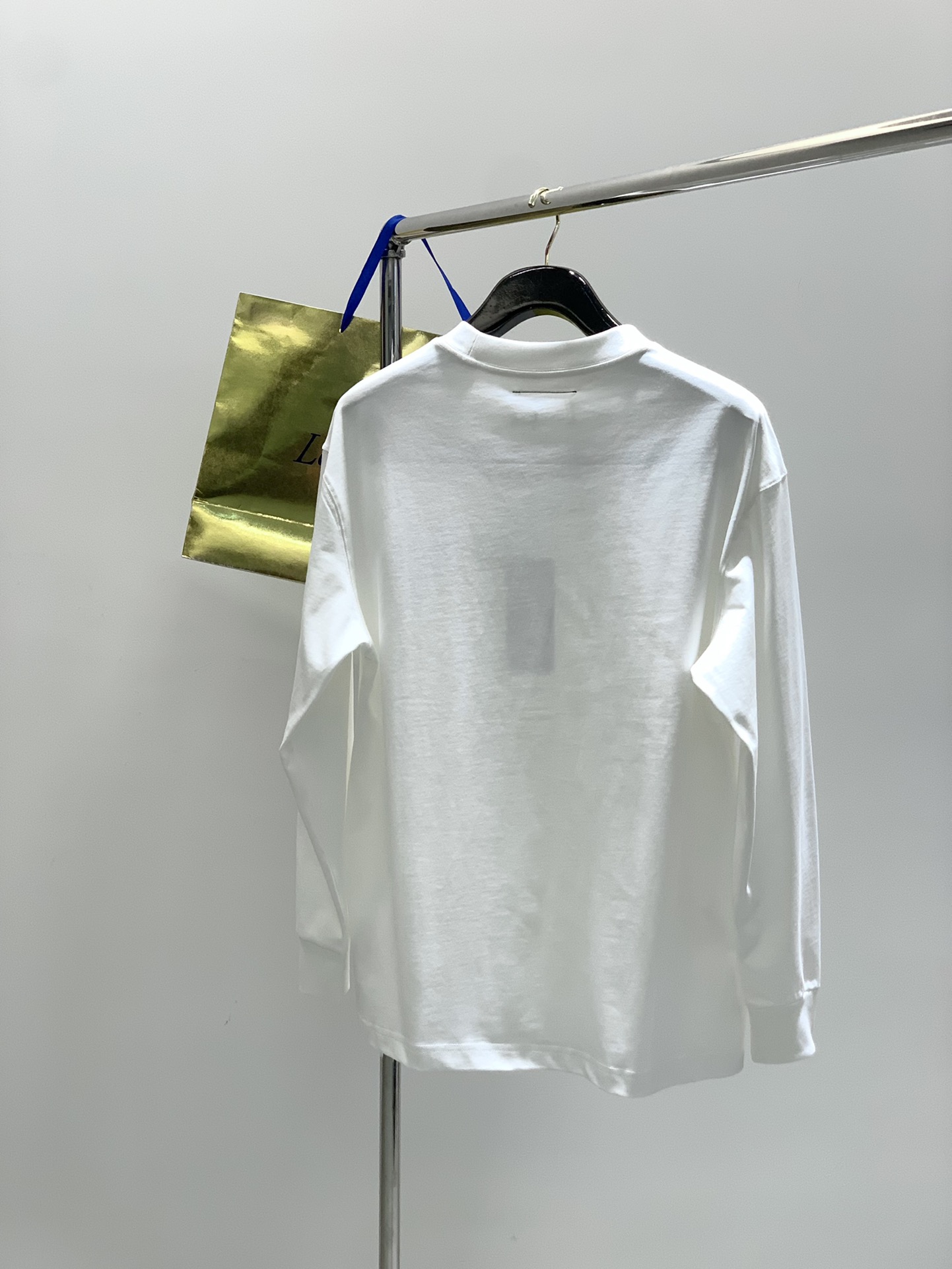 ，Maison Margiela马吉拉，2025早秋最新品，专柜同步有售，原单狠货，时尚休闲圆领长袖T恤