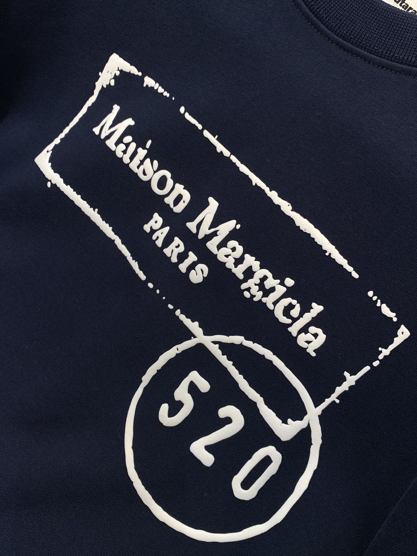 ，Maison Margiela马吉拉，2025秋季最新品，专柜同步有售，原单狠货，时尚休闲圆领长袖卫衣