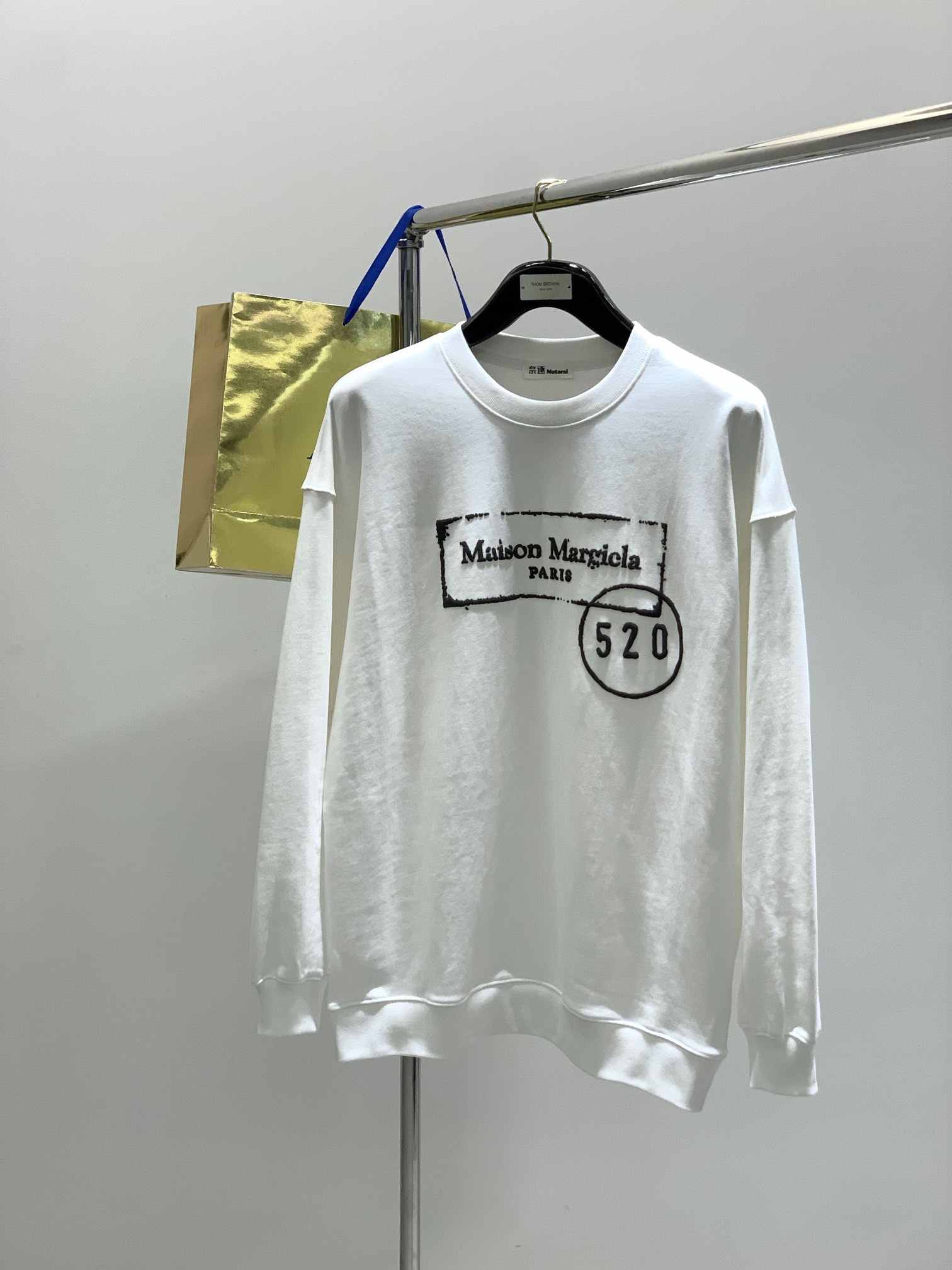 ，Maison Margiela马吉拉，2025秋季最新品，专柜同步有售，原单狠货，时尚休闲圆领长袖卫衣