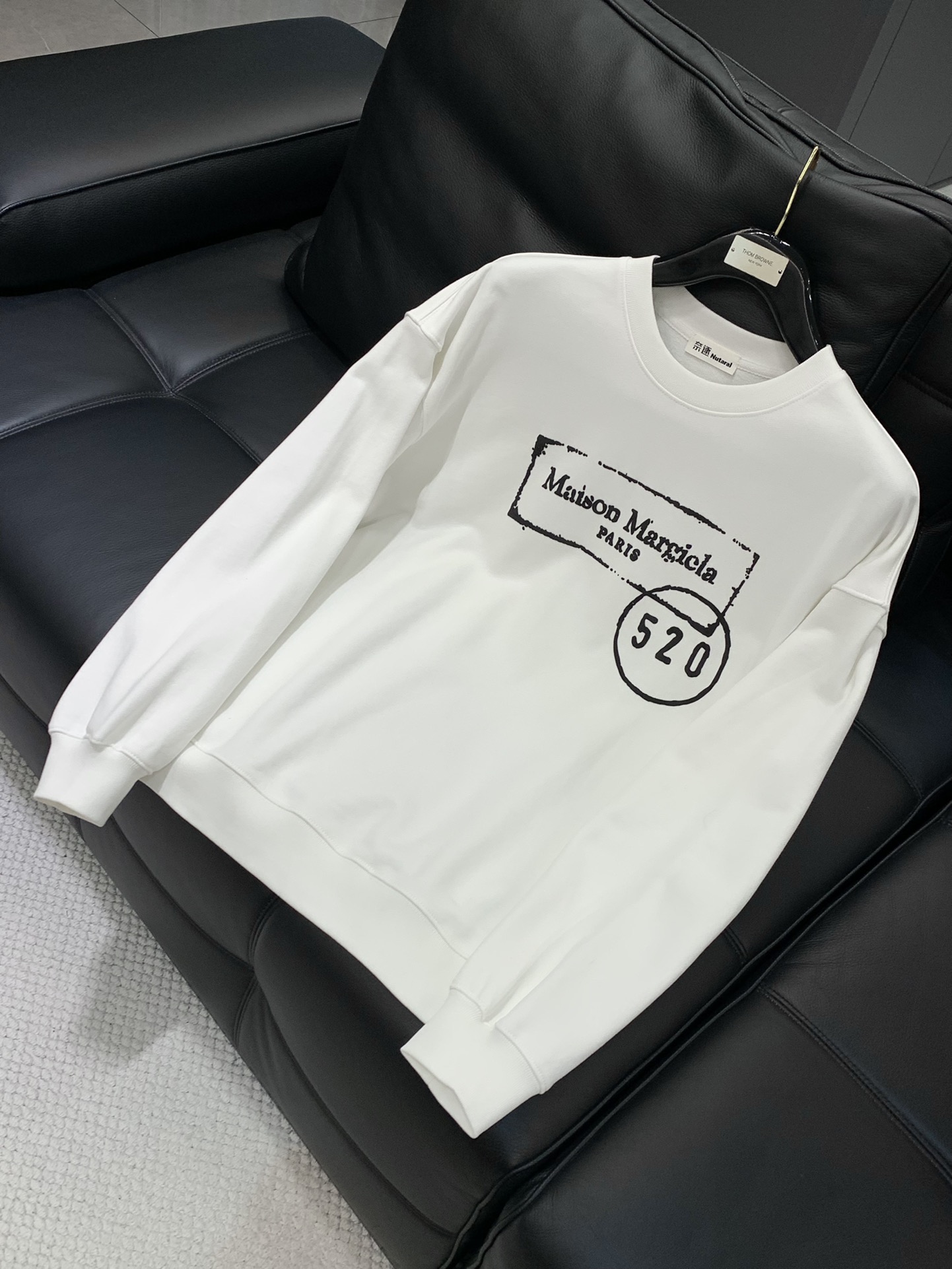 ，Maison Margiela马吉拉，2025秋季最新品，专柜同步有售，原单狠货，时尚休闲圆领长袖卫衣