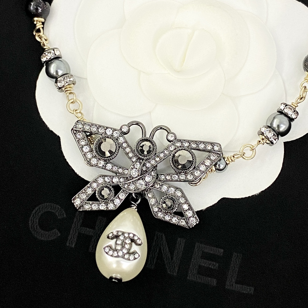 Chanel Black & Silver Crystal Butterfly Beaded Necklace 3 i1755594181 5797 2