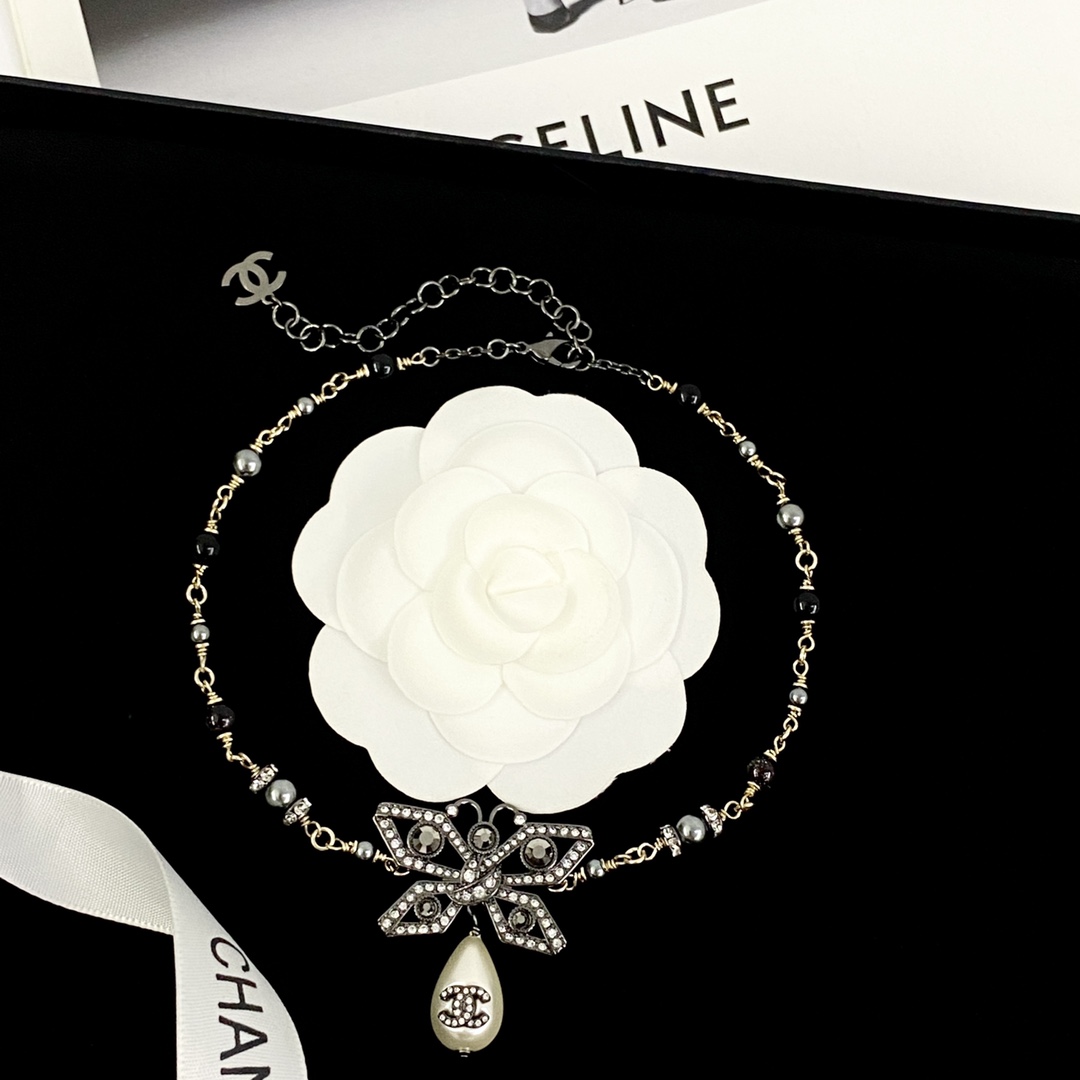 Chanel Black & Silver Crystal Butterfly Beaded Necklace 4 i1755594181 7385 3