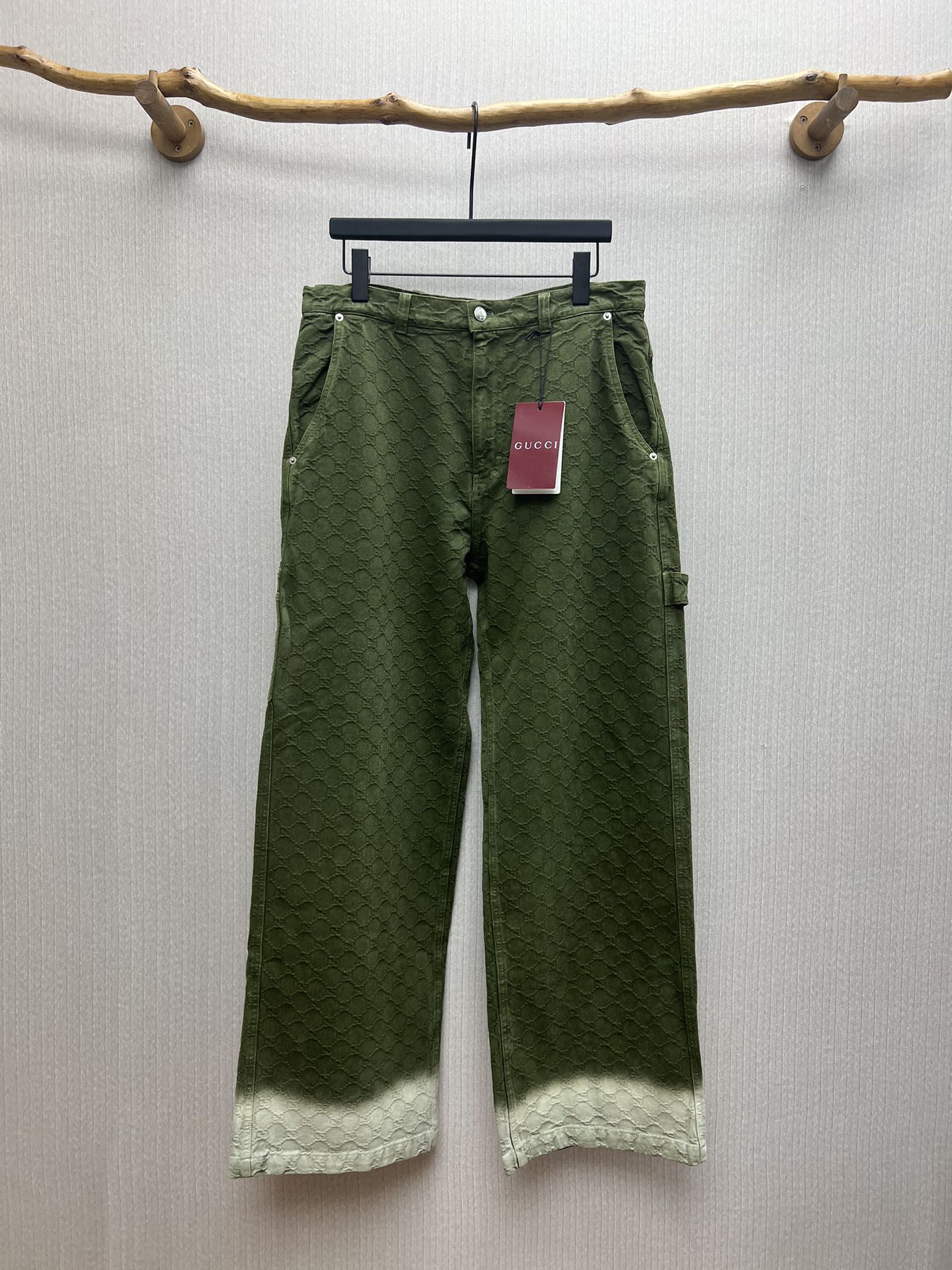 Pantalones vaqueros nuevos de G para 25ss, confeccionados en tejido jacquard de algodón denim GG con efecto degradado d…