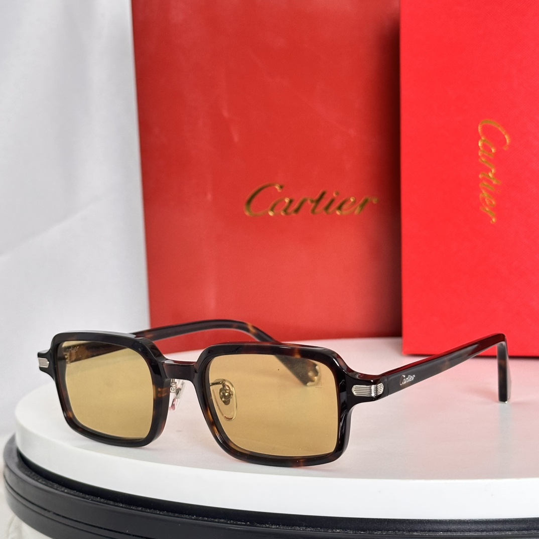  ‼️卡地亚 𝑪𝒂𝒓𝒕𝒊𝒆𝒓 Première系列
MOD：CT0539S
高电镀 升级蔡司镜片
siz