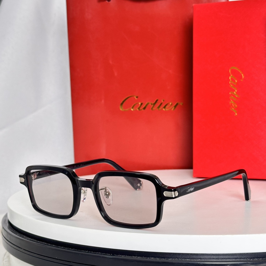  ‼️卡地亚 𝑪𝒂𝒓𝒕𝒊𝒆𝒓 Première系列
MOD：CT0539S
高电镀 升级蔡司镜片
siz