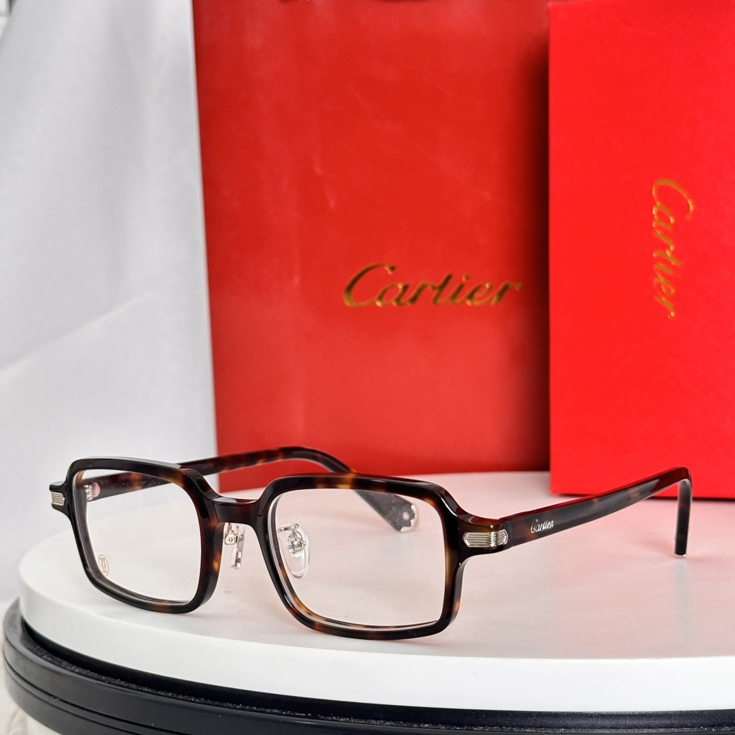  ‼️卡地亚 𝑪𝒂𝒓𝒕𝒊𝒆𝒓 Première系列
MOD：CT0539S
高电镀 升级蔡司镜片
siz