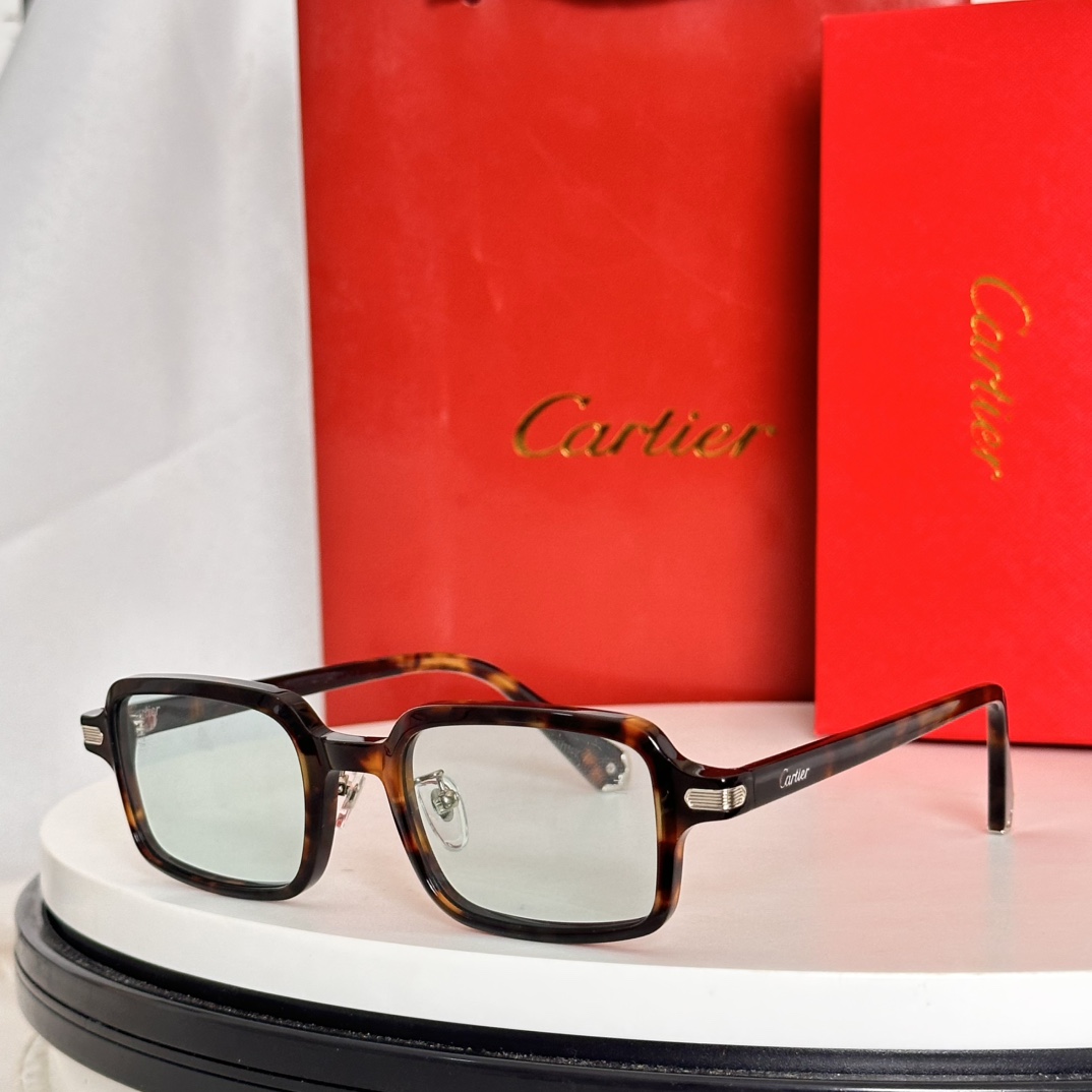  ‼️卡地亚 𝑪𝒂𝒓𝒕𝒊𝒆𝒓 Première系列
MOD：CT0539S
高电镀 升级蔡司镜片
siz