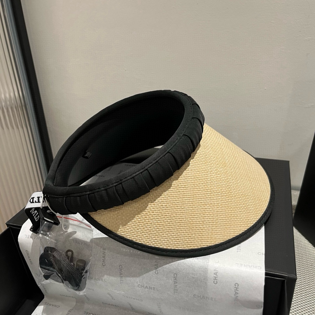 🆕

香奈儿新款发箍遮阳帽