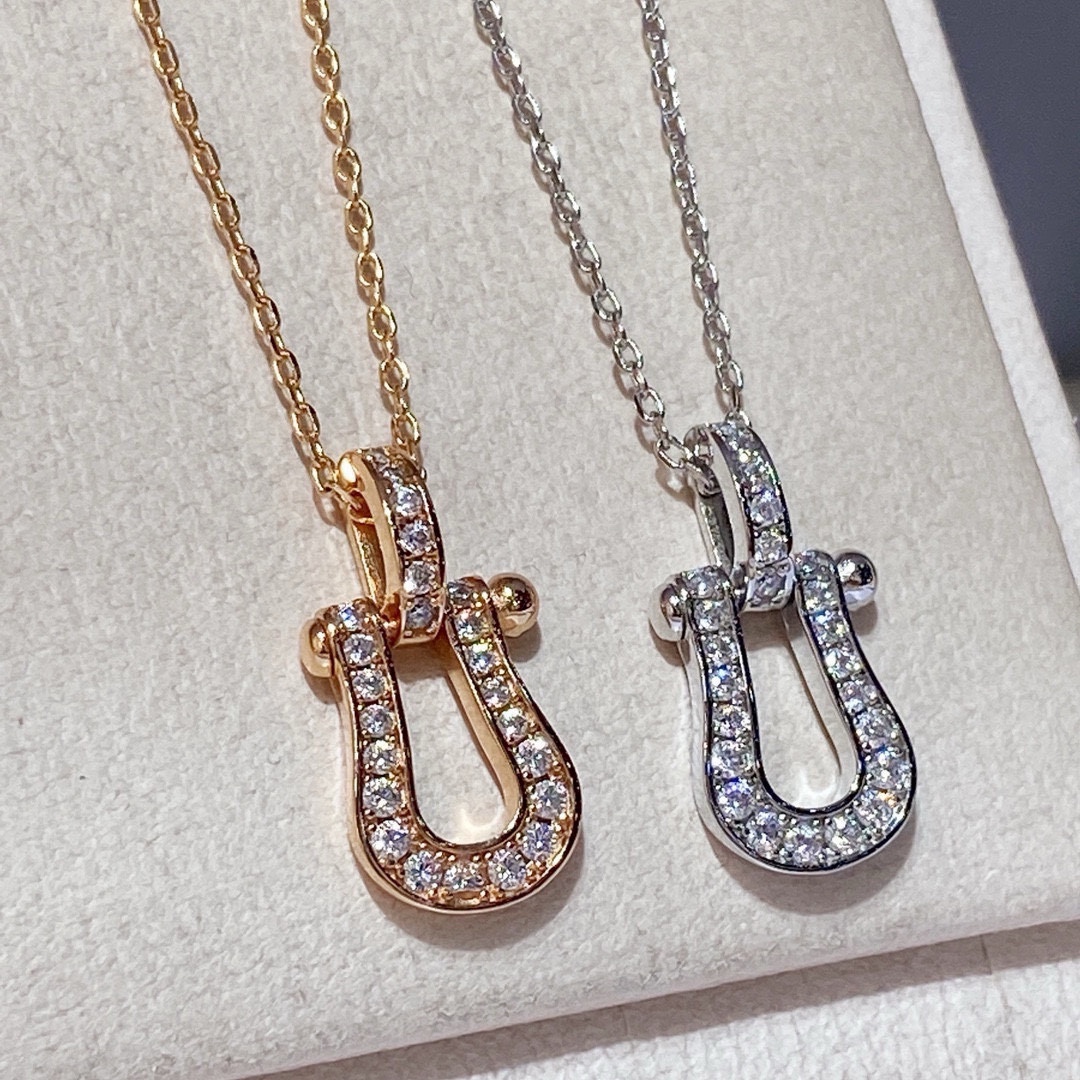 “High-End Custom Necklaces with Top-of-the-Art Microbes: Fred’s Exclusive Collection”