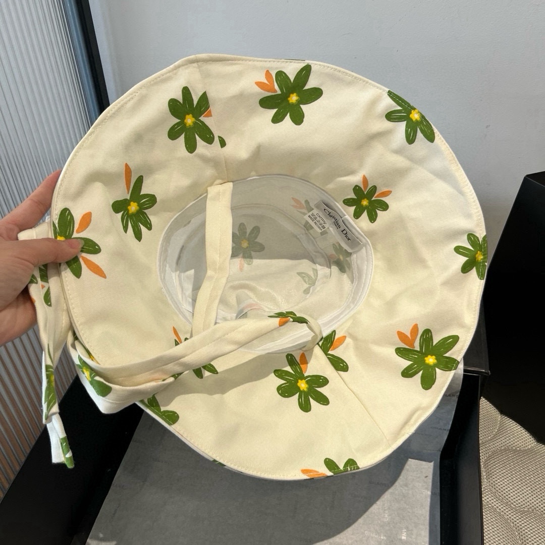 🆕
Dior迪奥新款渔夫帽，头围57cm